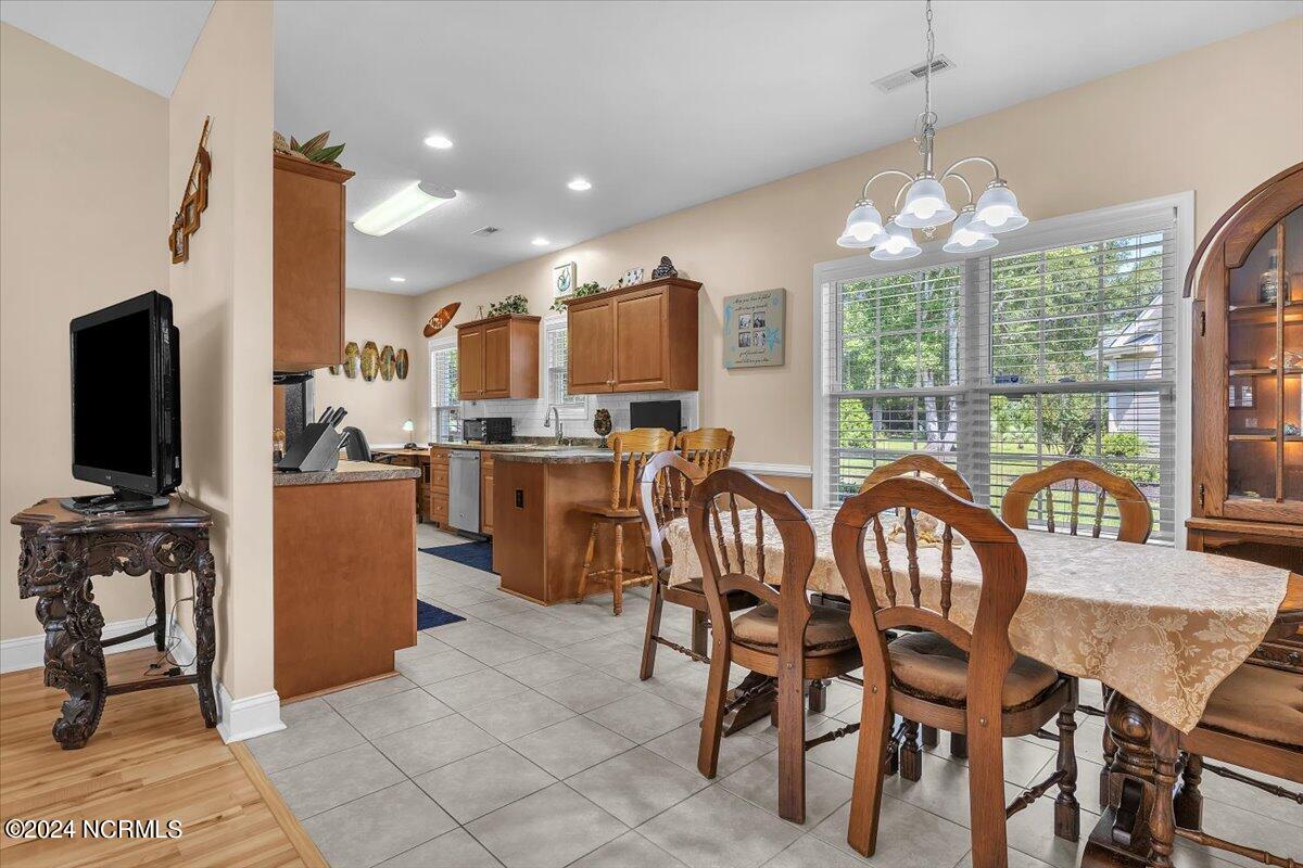 1699 Cobblestone Drive Property Photo 27
