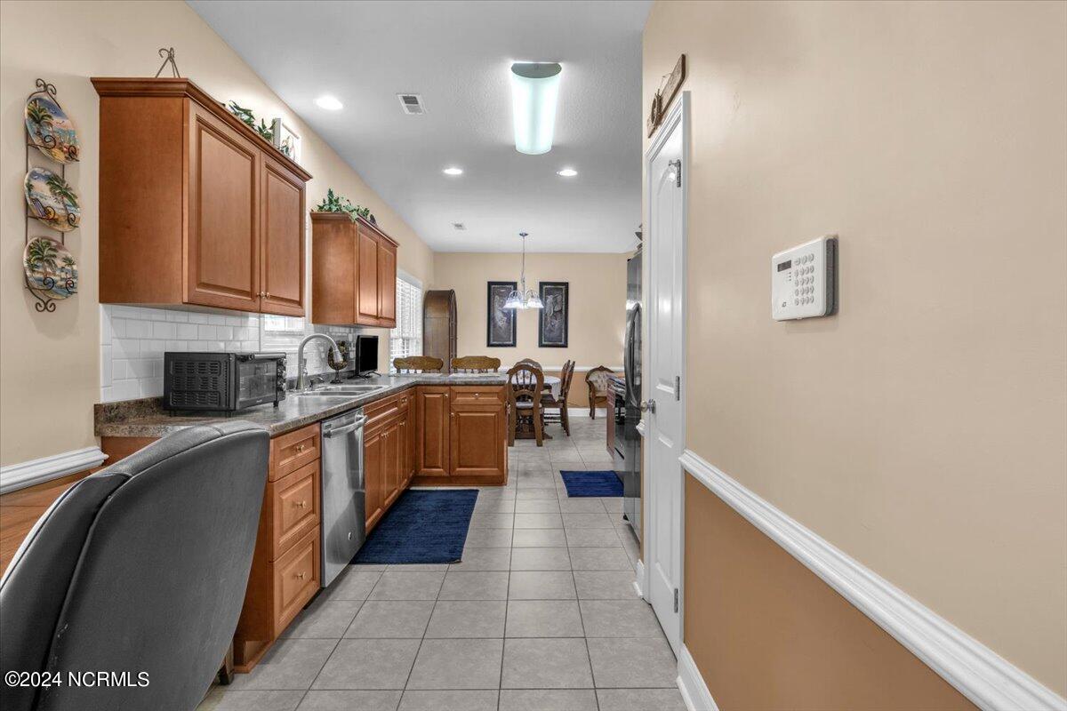 1699 Cobblestone Drive Property Photo 31