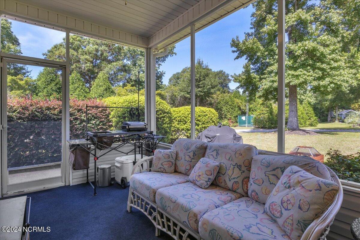 1699 Cobblestone Drive Property Photo 38