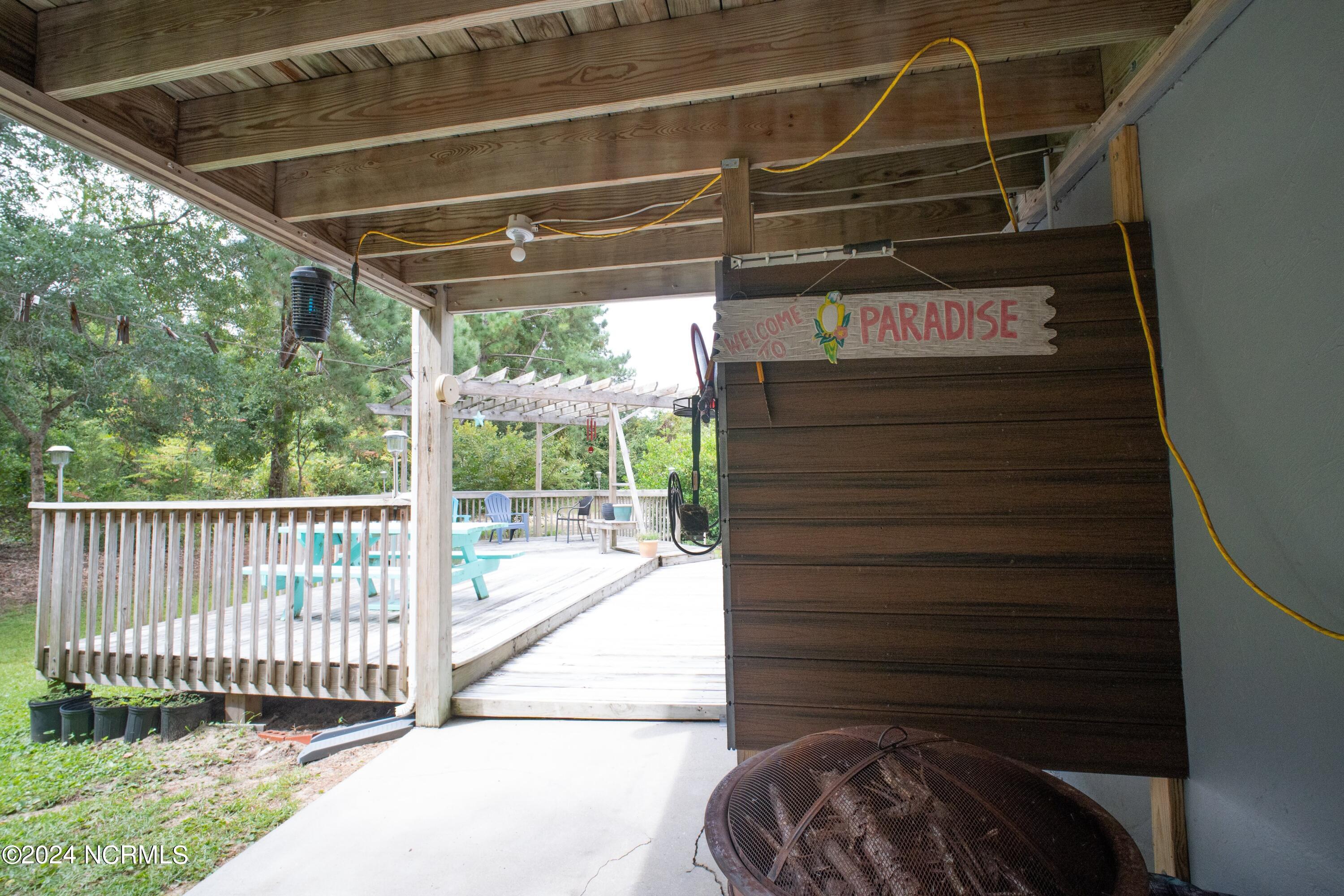 6911 Canal Drive Property Photo 11