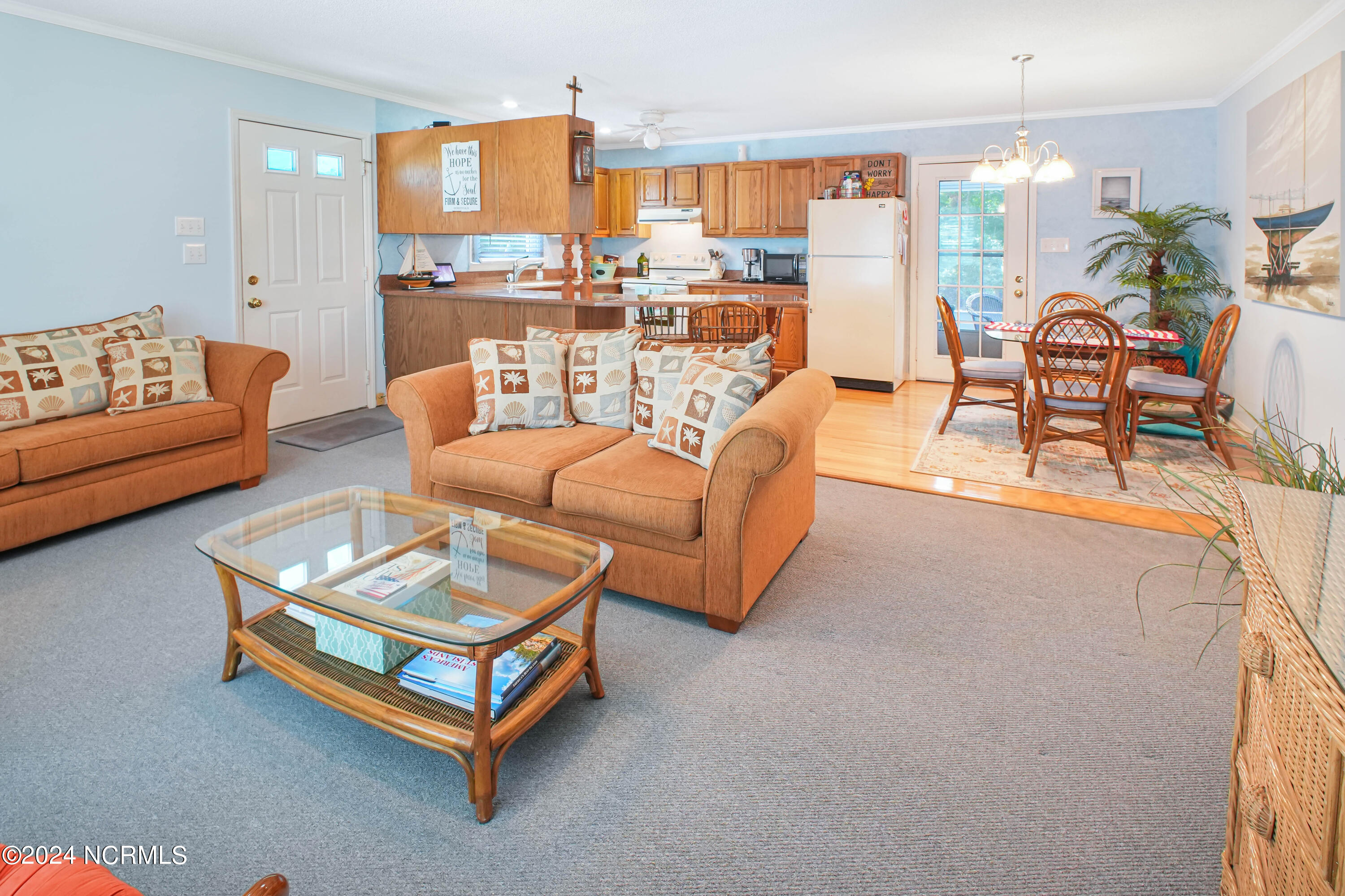 6911 Canal Drive Property Photo 19