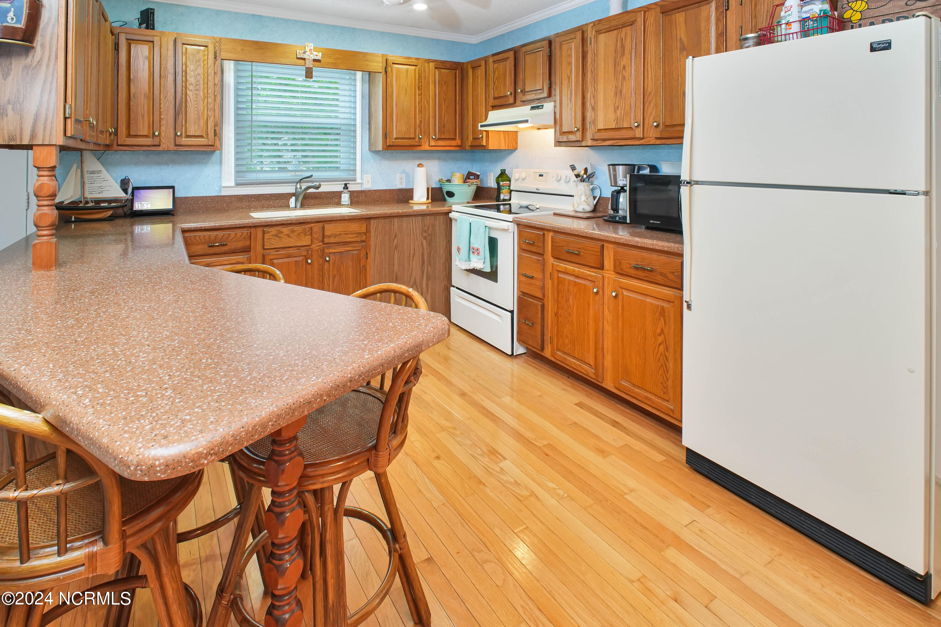 6911 Canal Drive Property Photo 23