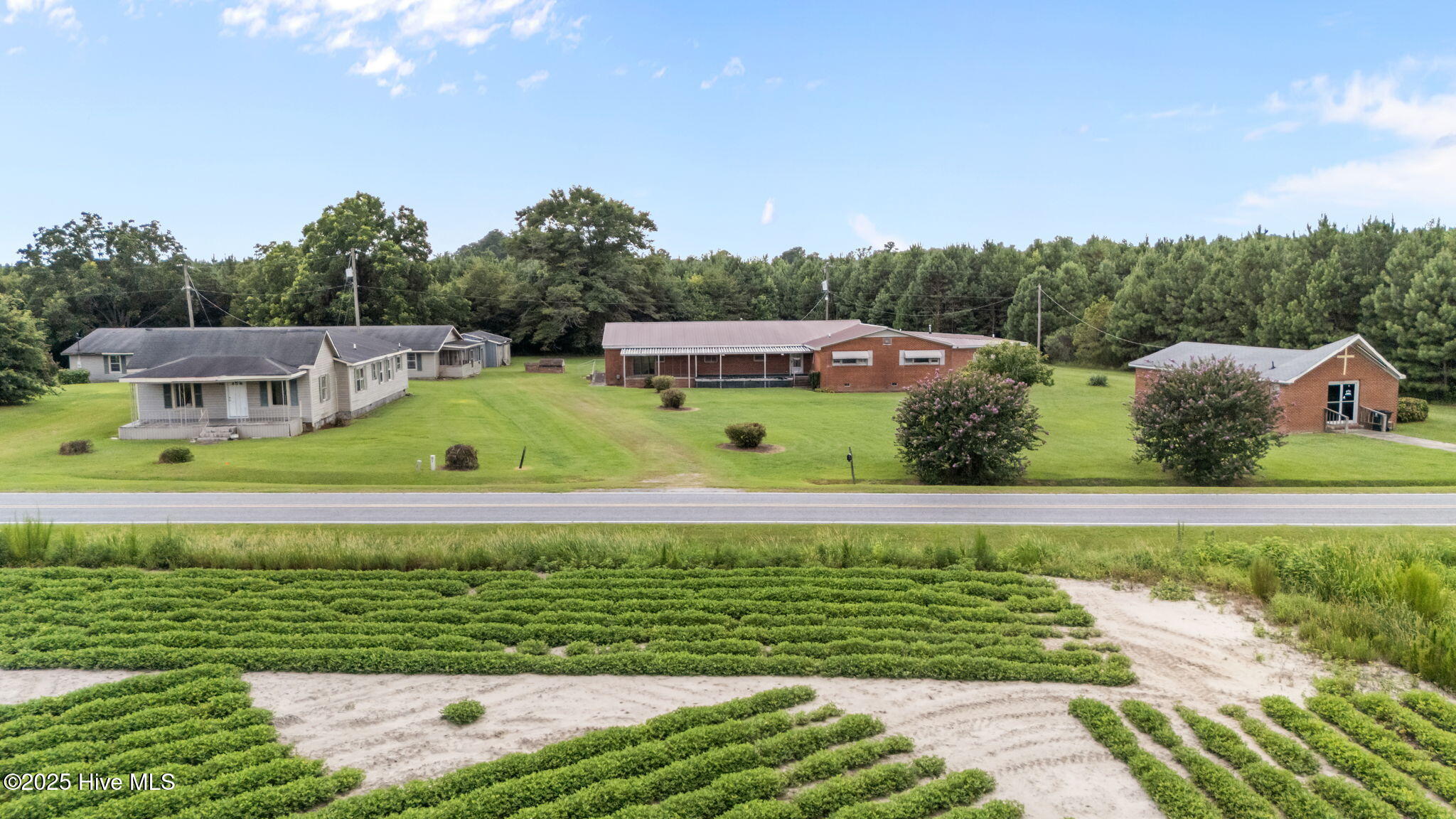 1814 Hickory Grove Road Property Photo 1