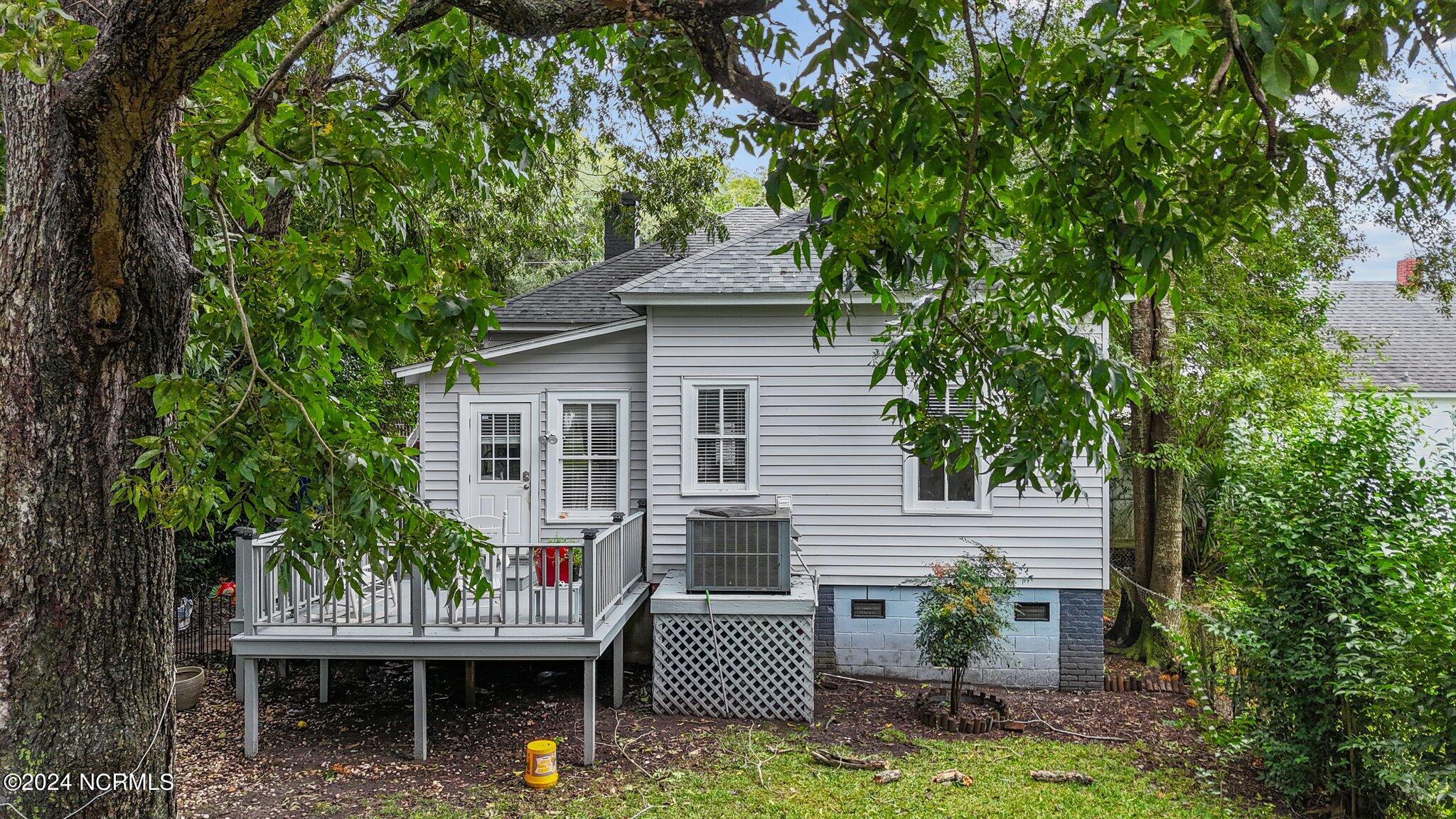 1510 N Pasteur Street Property Photo 5
