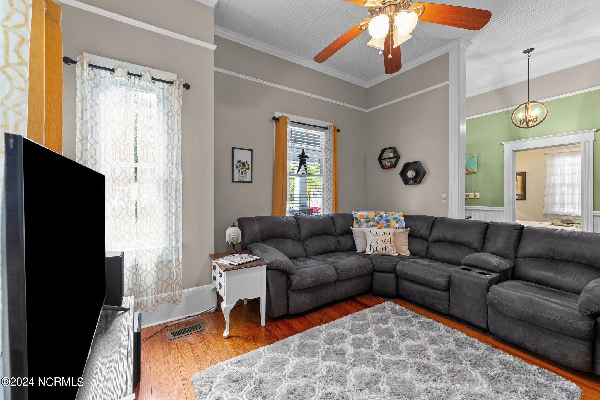 1510 N Pasteur Street Property Photo 18