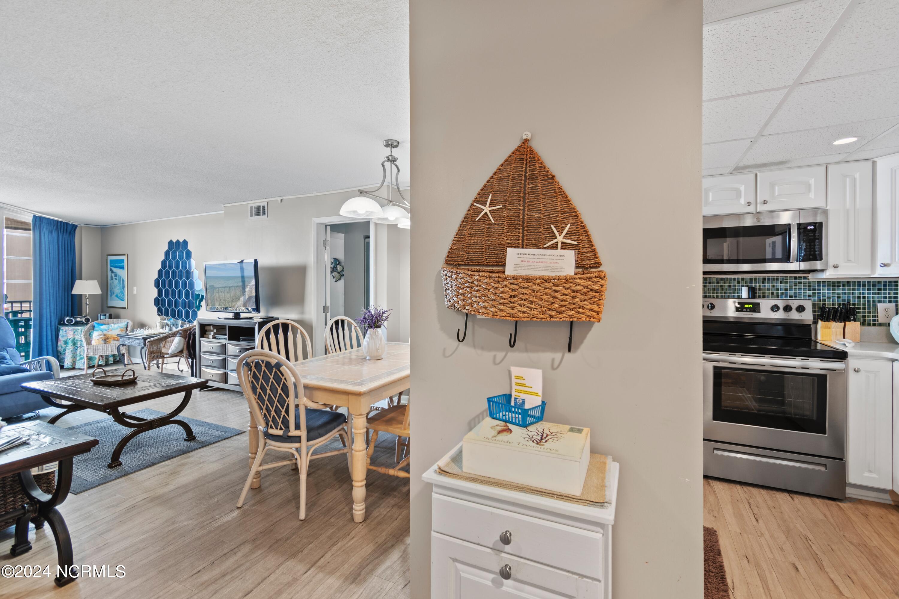2000 New River Inlet Road Unit 2206 Property Photo 3