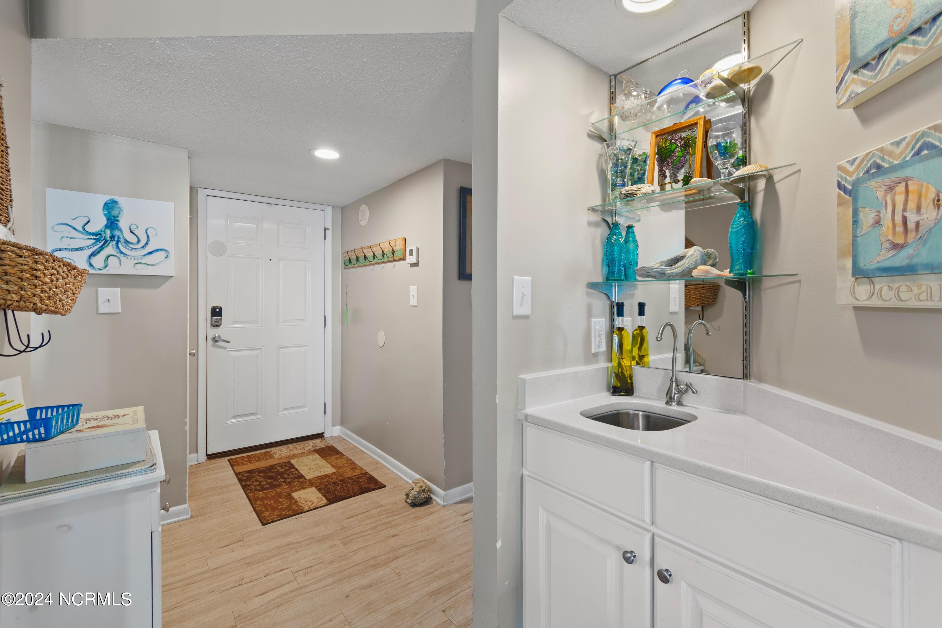 2000 New River Inlet Road Unit 2206 Property Photo 8