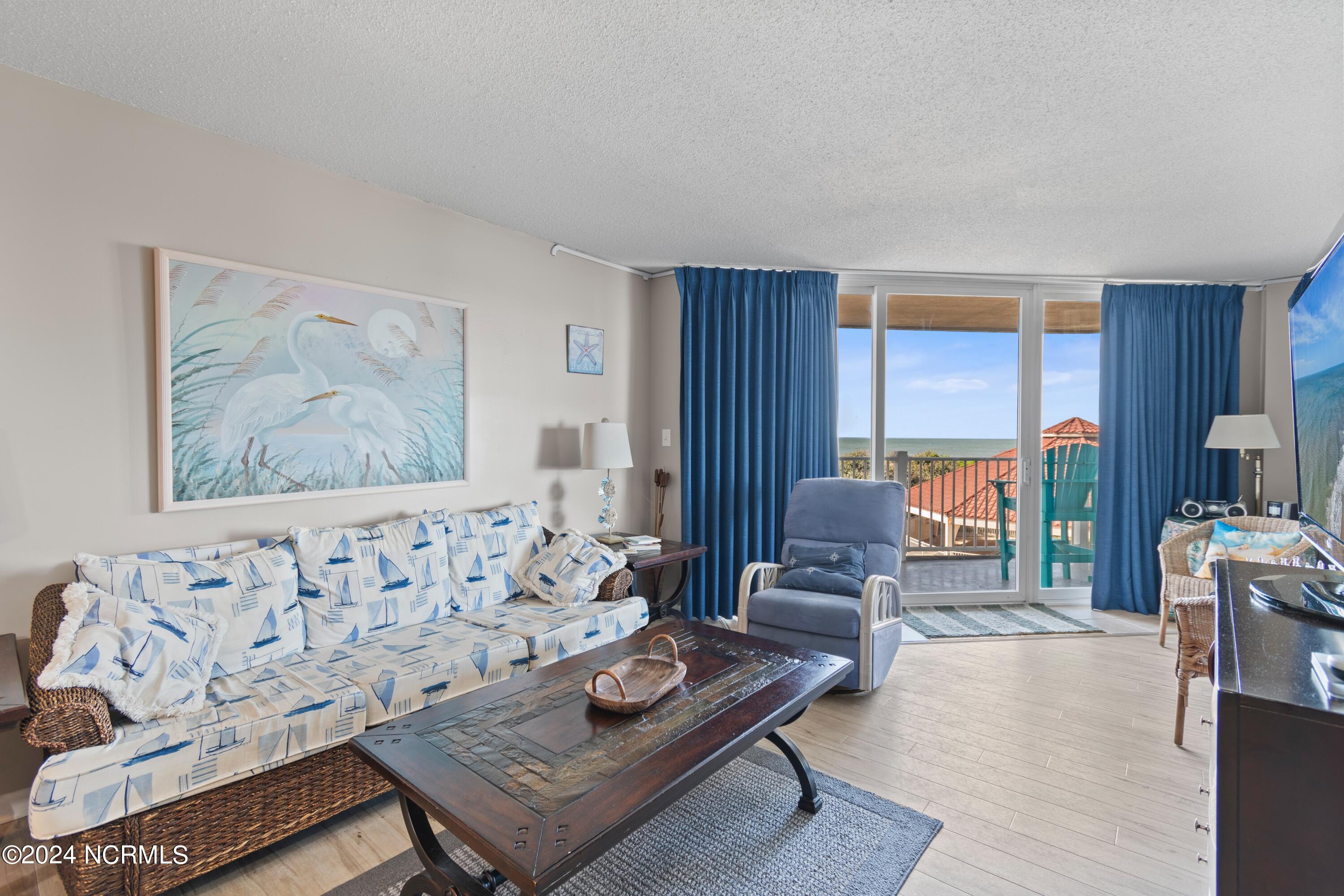 2000 New River Inlet Road Unit 2206 Property Photo 10