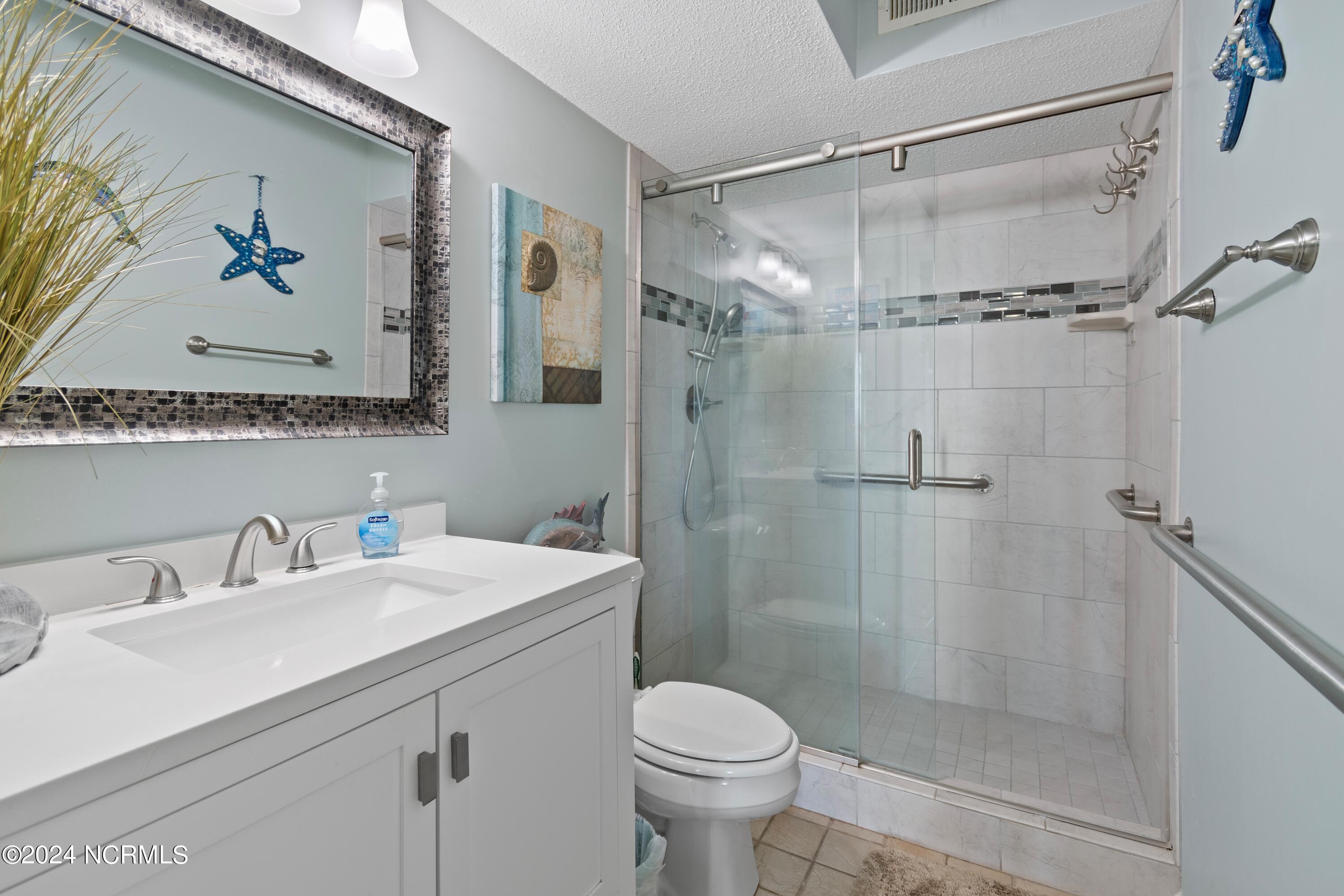 2000 New River Inlet Road Unit 2206 Property Photo 17