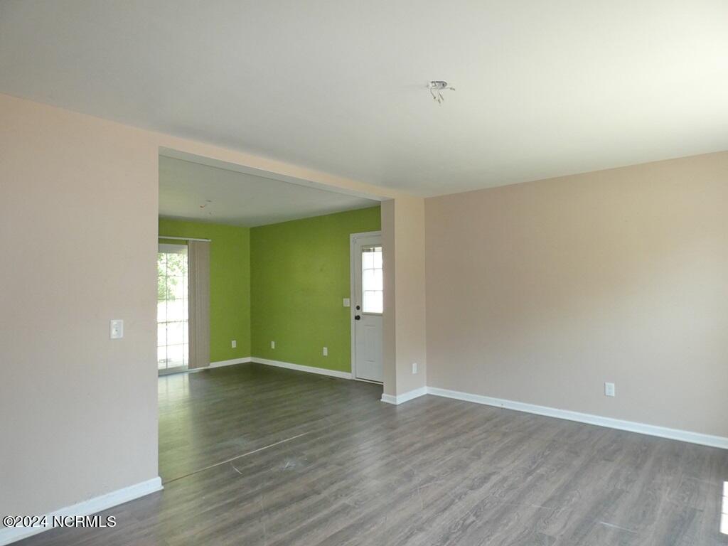 105 Walston Street Property Photo 6