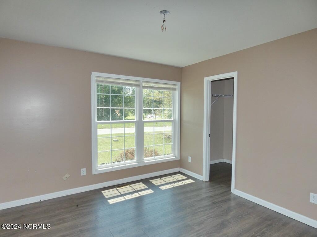 105 Walston Street Property Photo 17