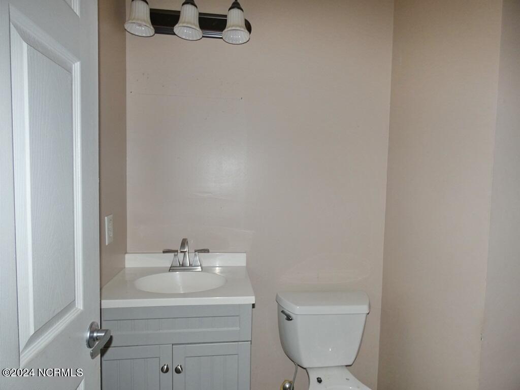 105 Walston Street Property Photo 18