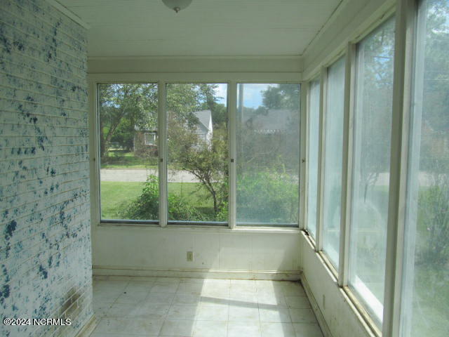 414 S Raleigh Street Property Photo 11