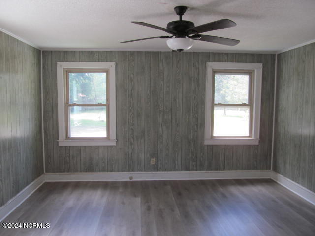 414 S Raleigh Street Property Photo 15