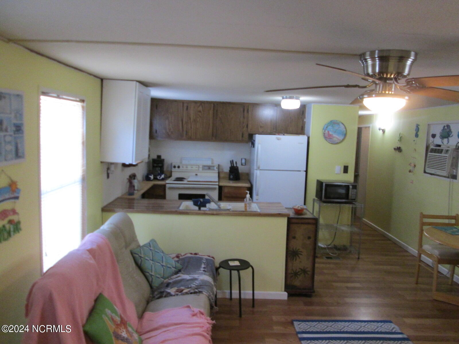 2024 Cedar Lane Property Photo 7