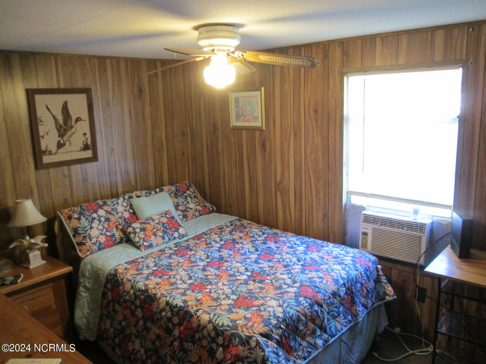 2024 Cedar Lane Property Photo 8