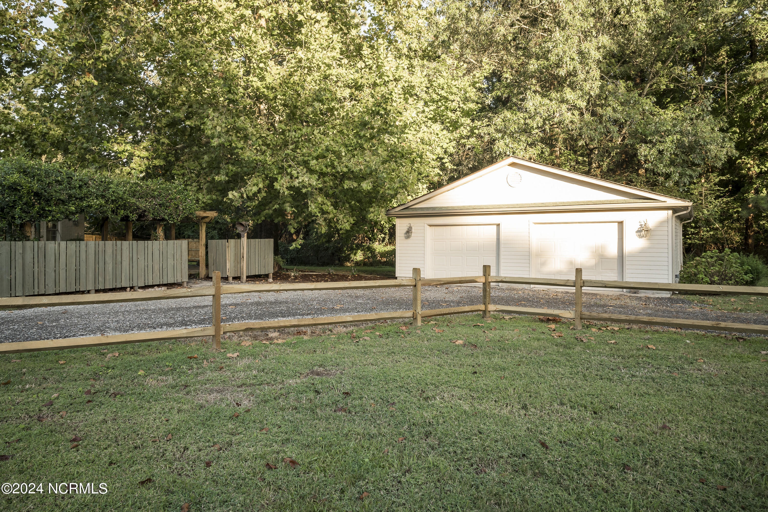 121 Montpelier Drive Property Photo 26