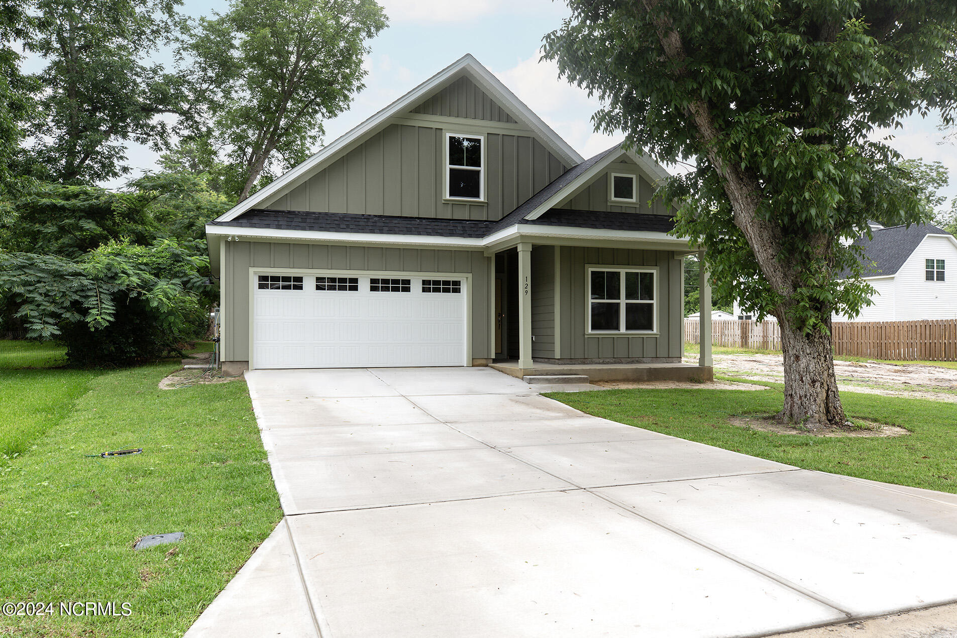 1110 Delaware Street Property Photo 4