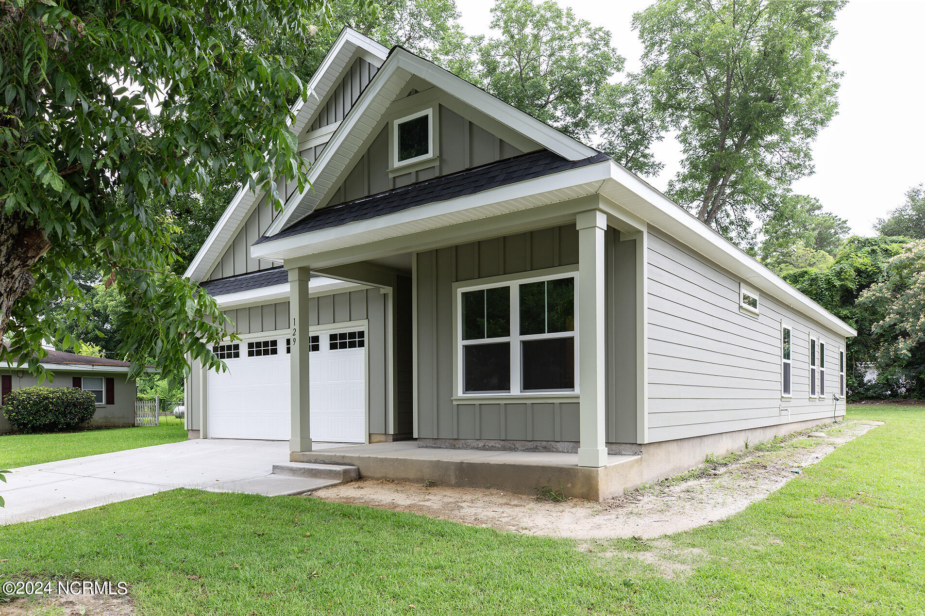 1110 Delaware Street Property Photo 6