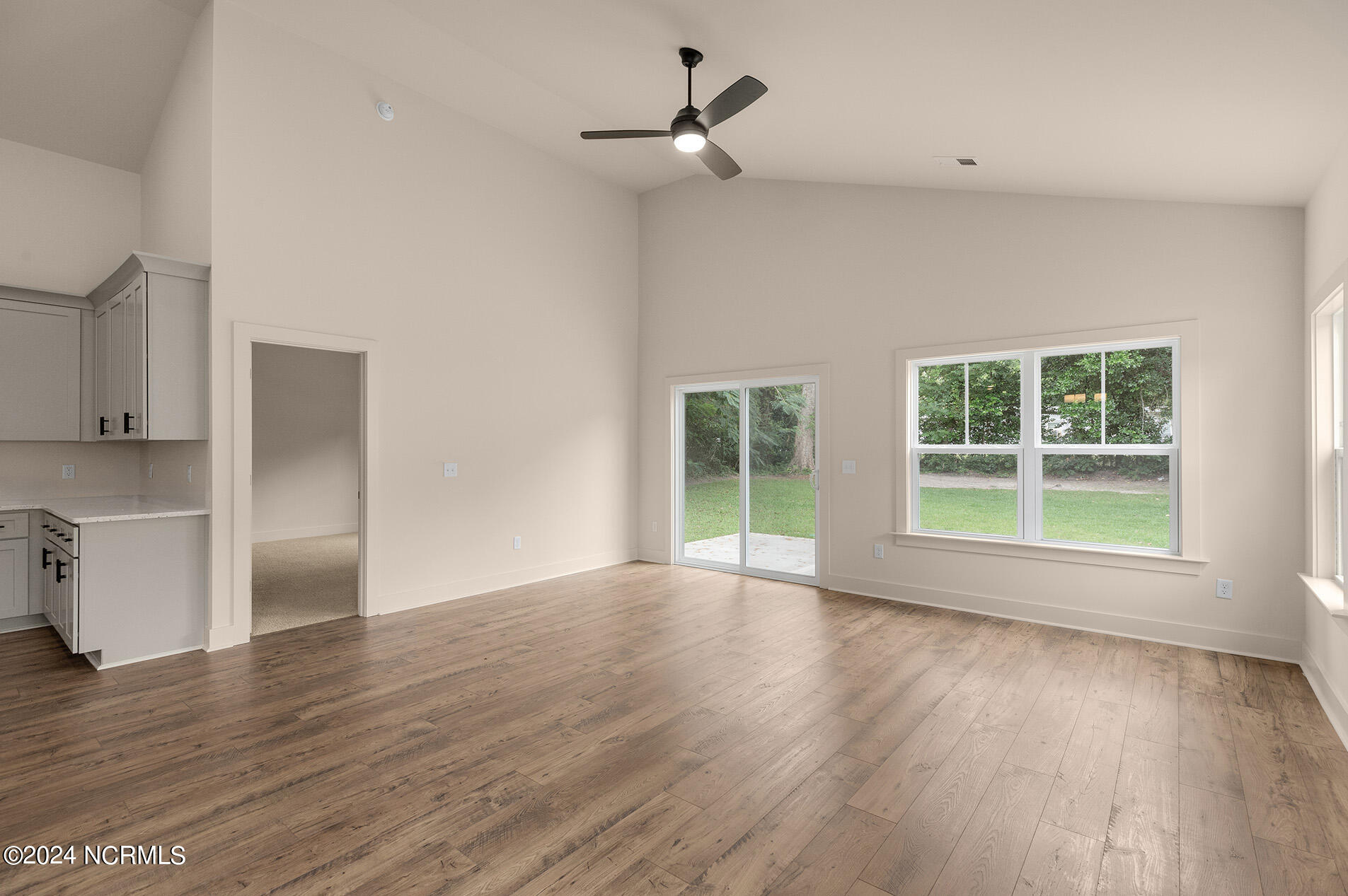 1110 Delaware Street Property Photo 18