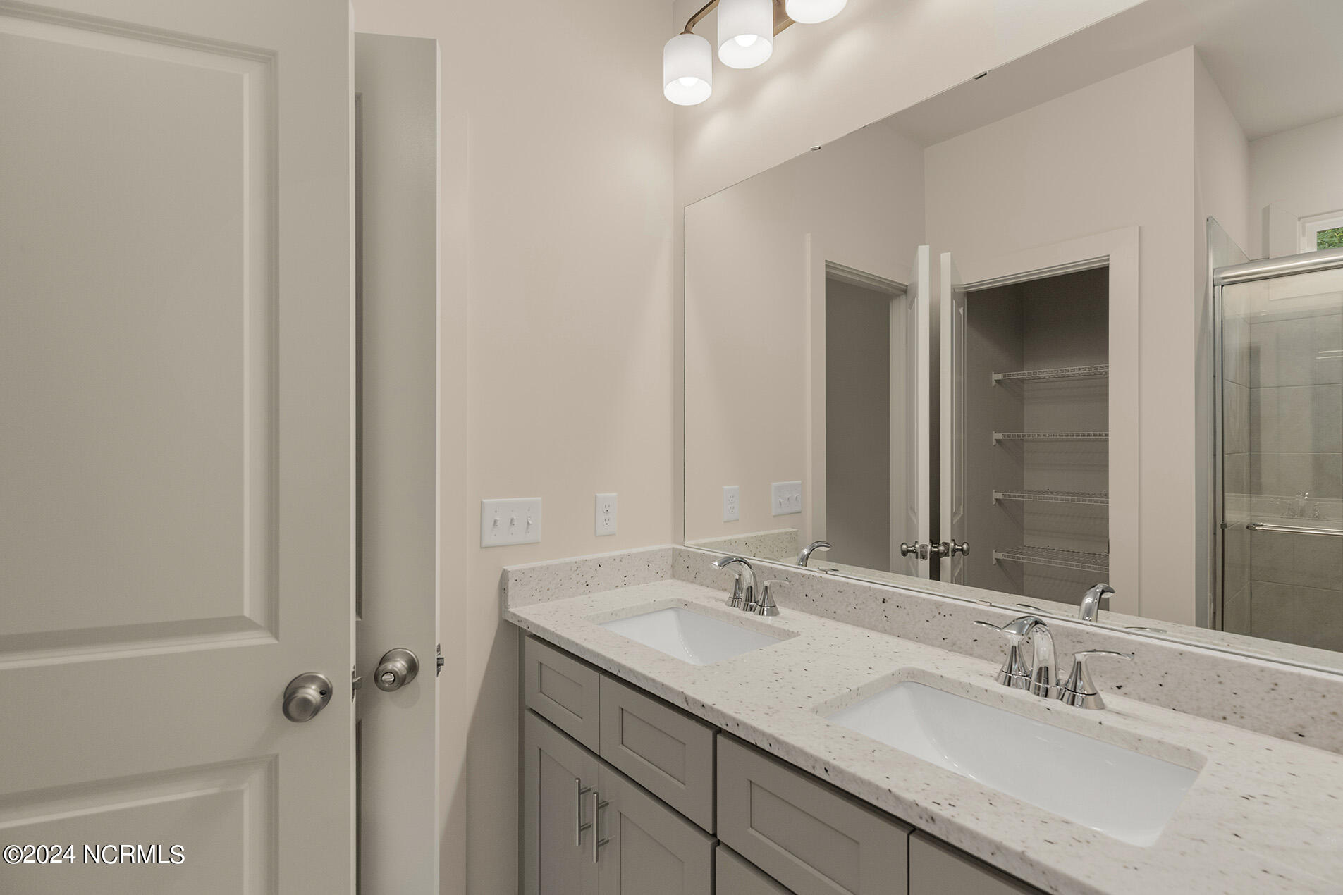 1110 Delaware Street Property Photo 25
