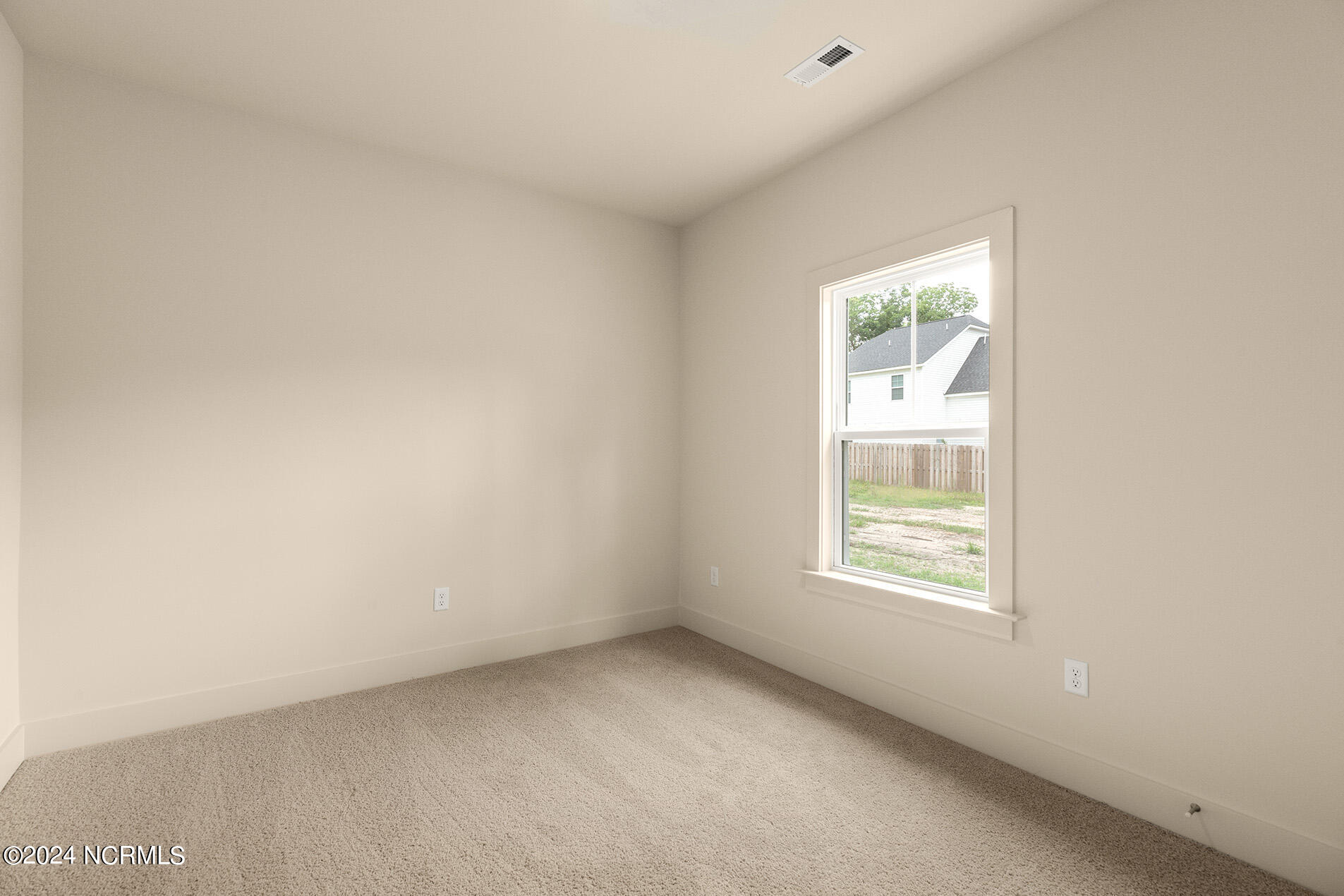 1110 Delaware Street Property Photo 31