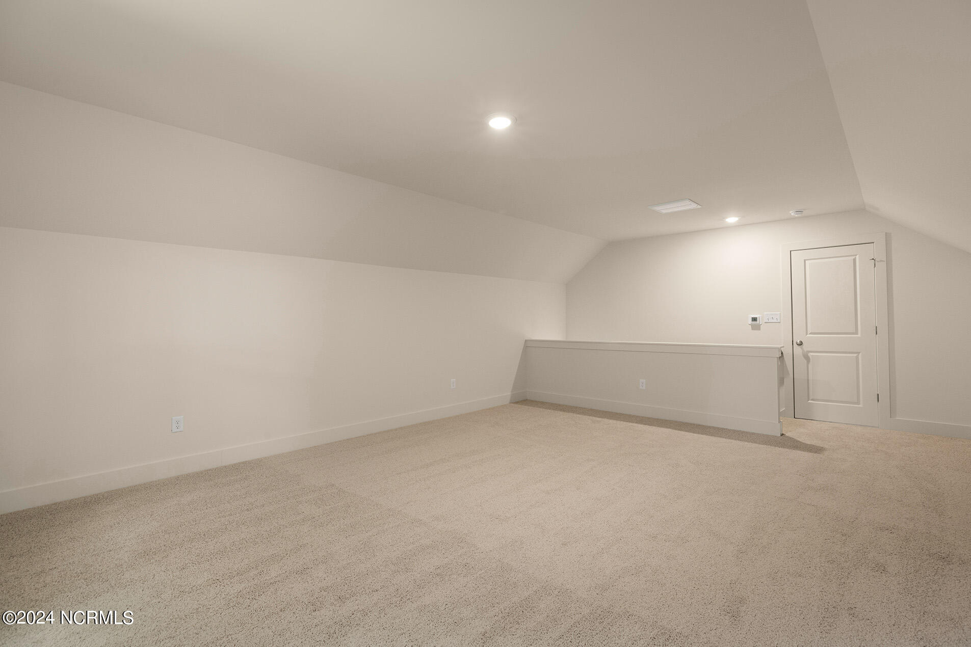 1110 Delaware Street Property Photo 34