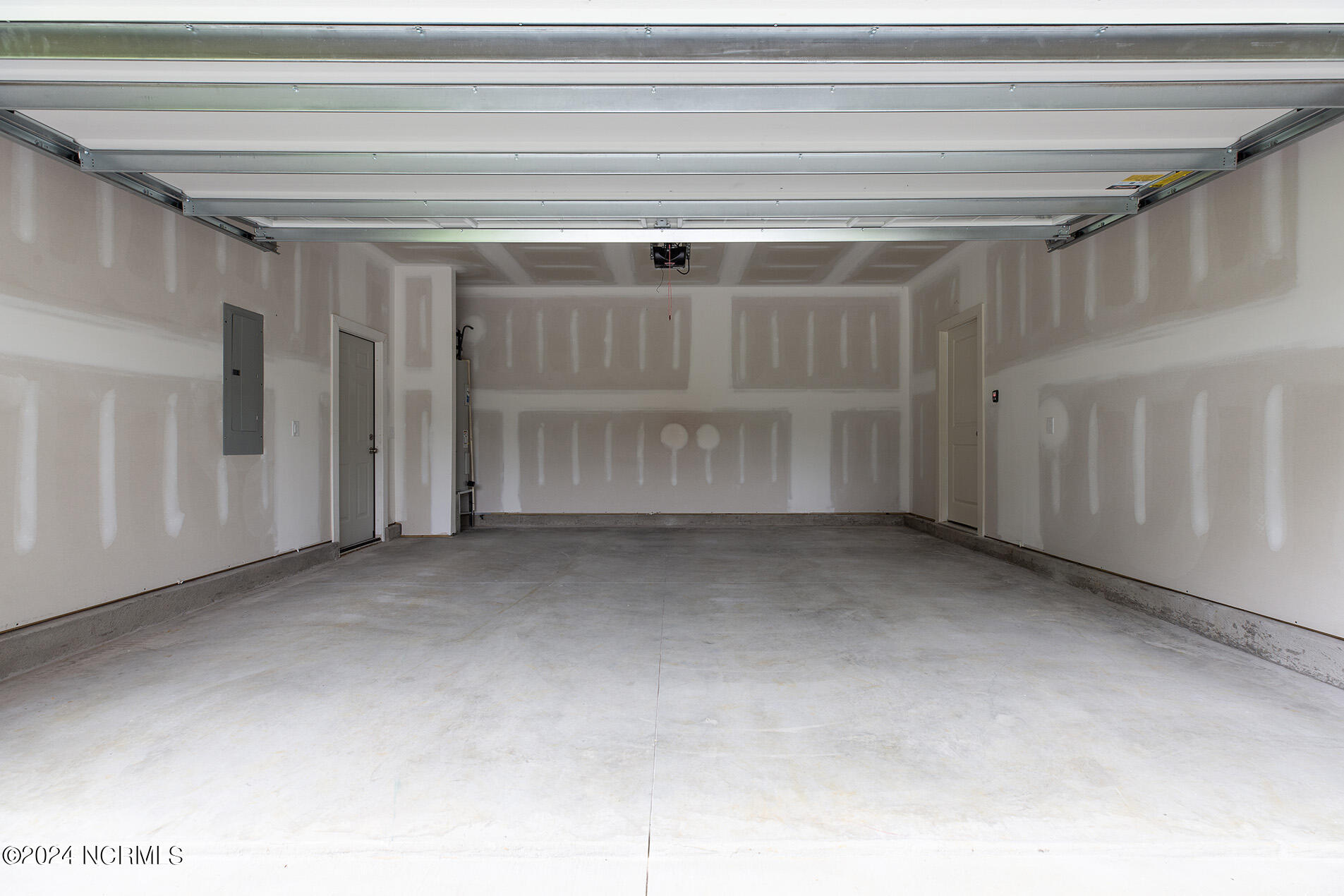 1110 Delaware Street Property Photo 40