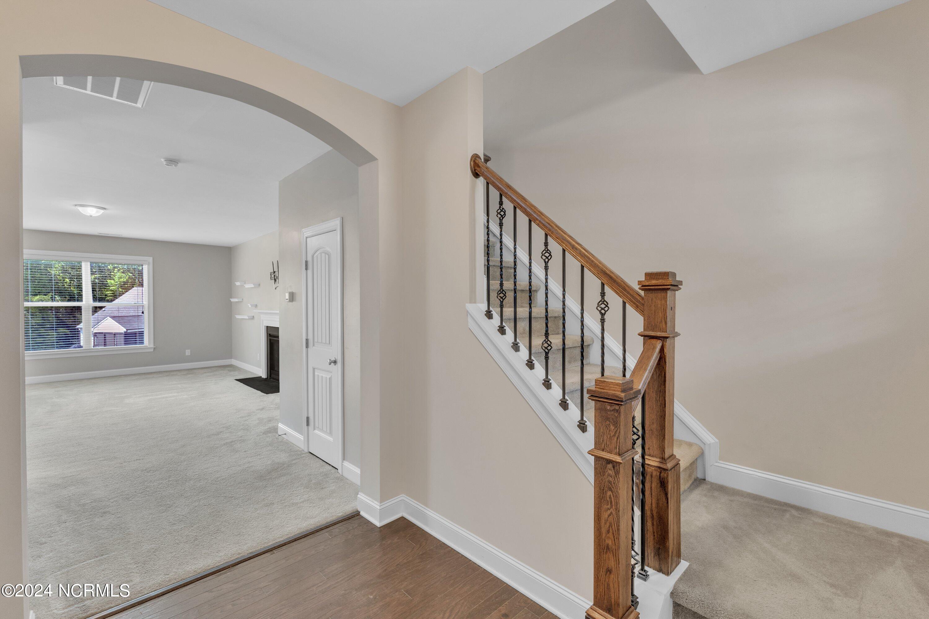 22 Thimbleberry Circle Property Photo 6