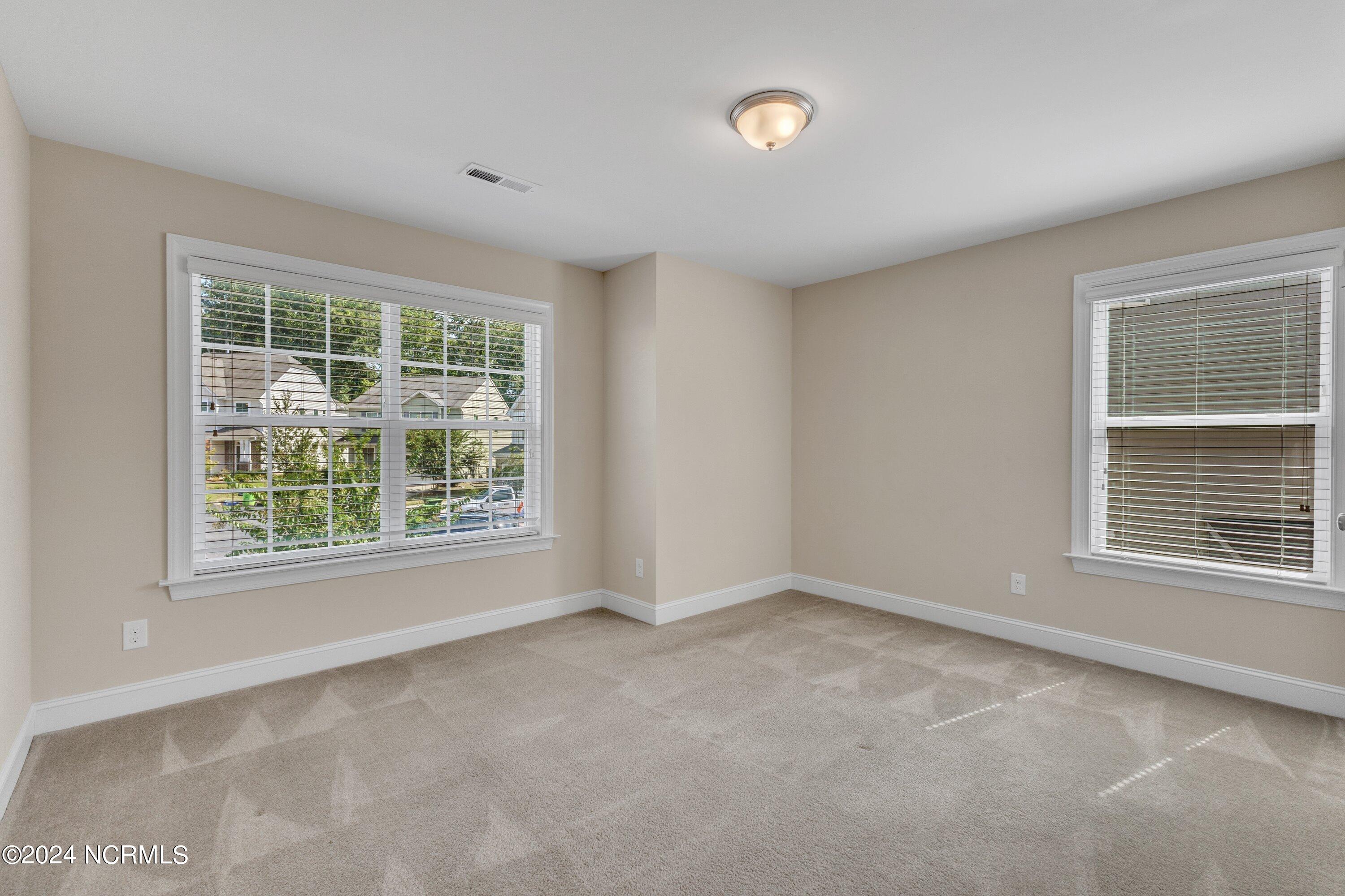 22 Thimbleberry Circle Property Photo 31