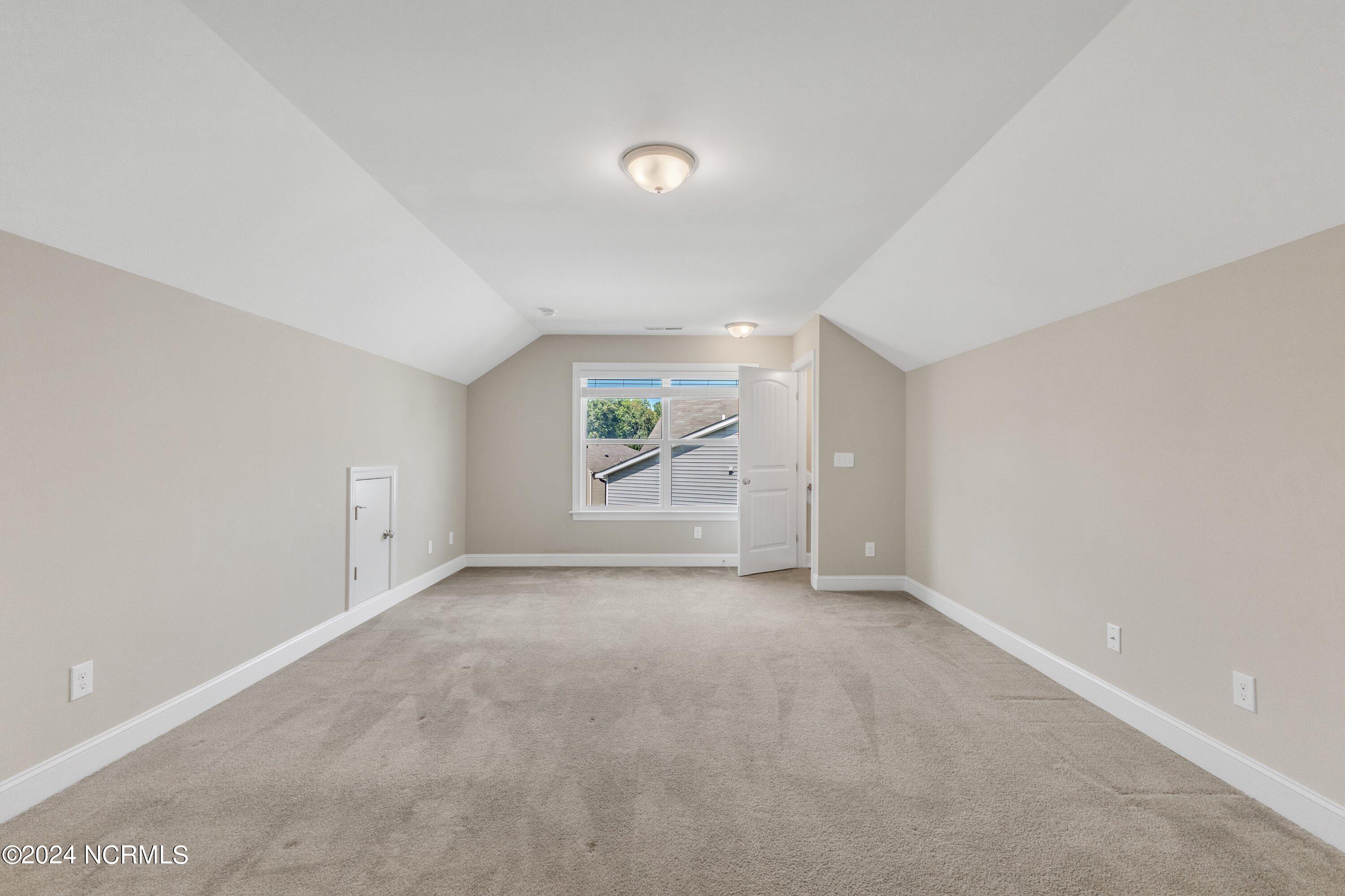 22 Thimbleberry Circle Property Photo 34