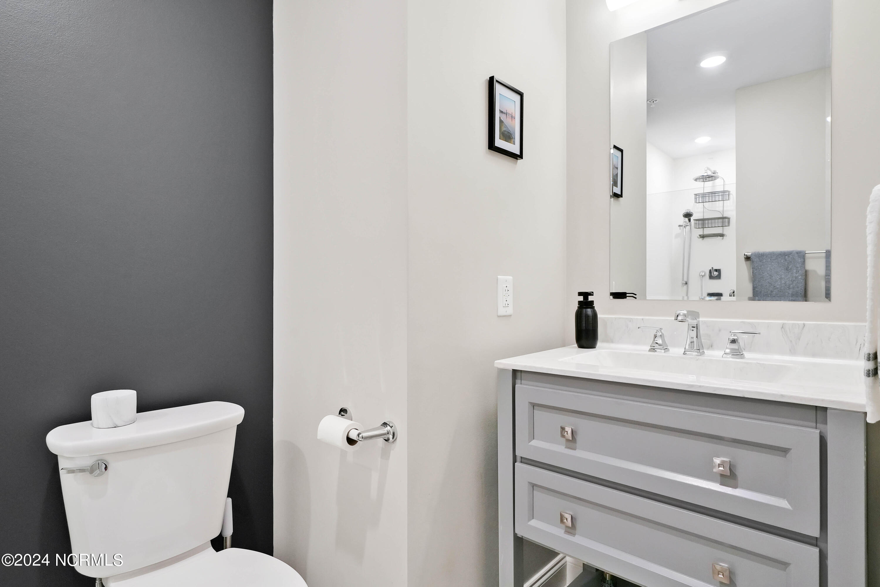 240 N Water Street Apt 853 Property Photo 34