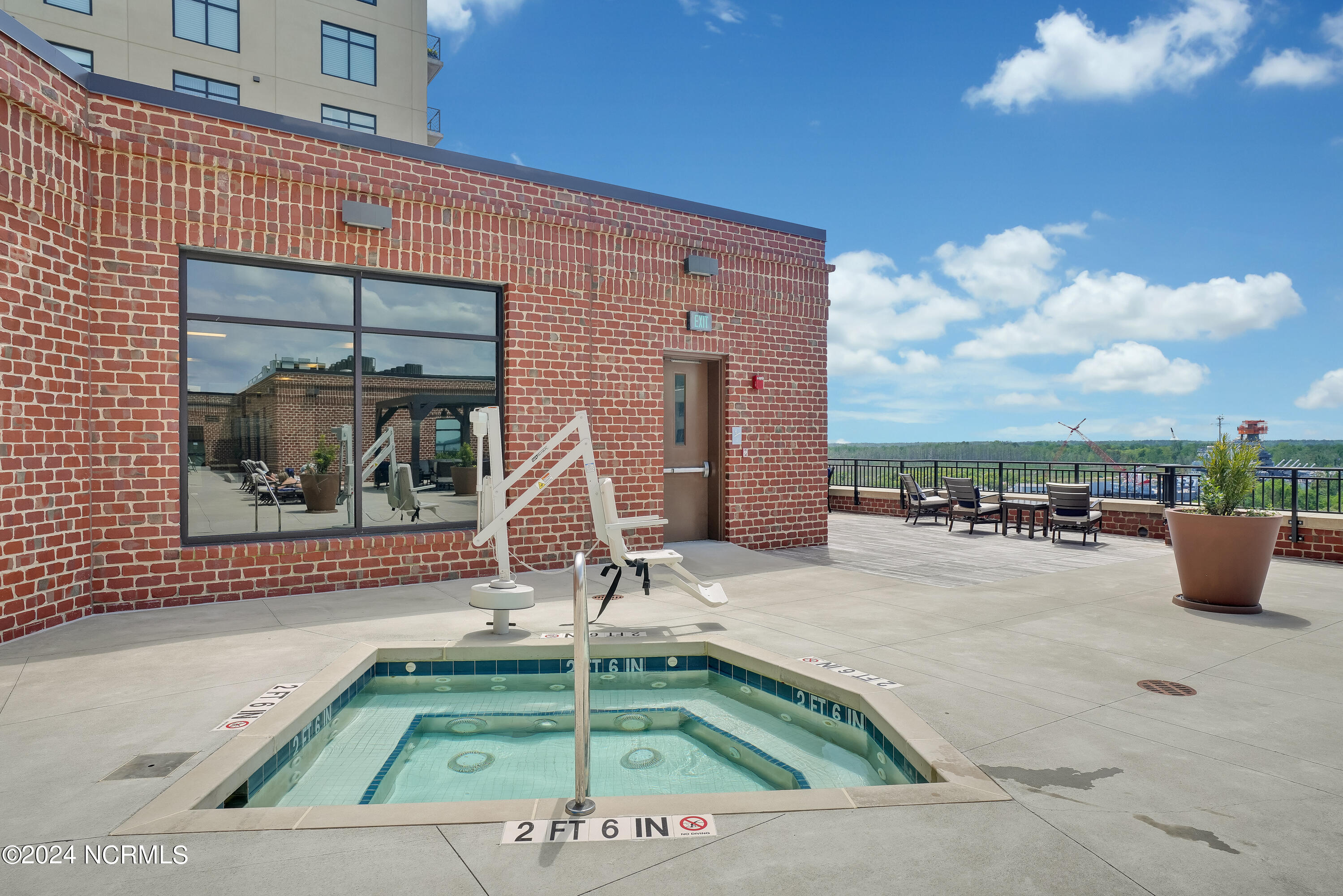240 N Water Street Apt 853 Property Photo 55