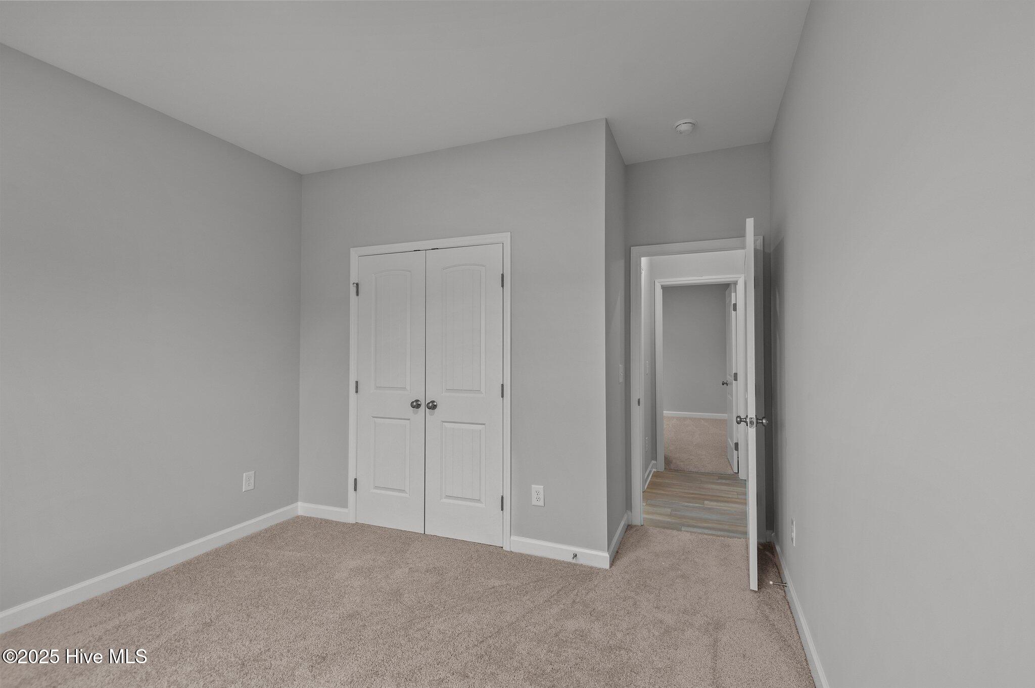2885 Tucker Hill Drive Property Photo 5