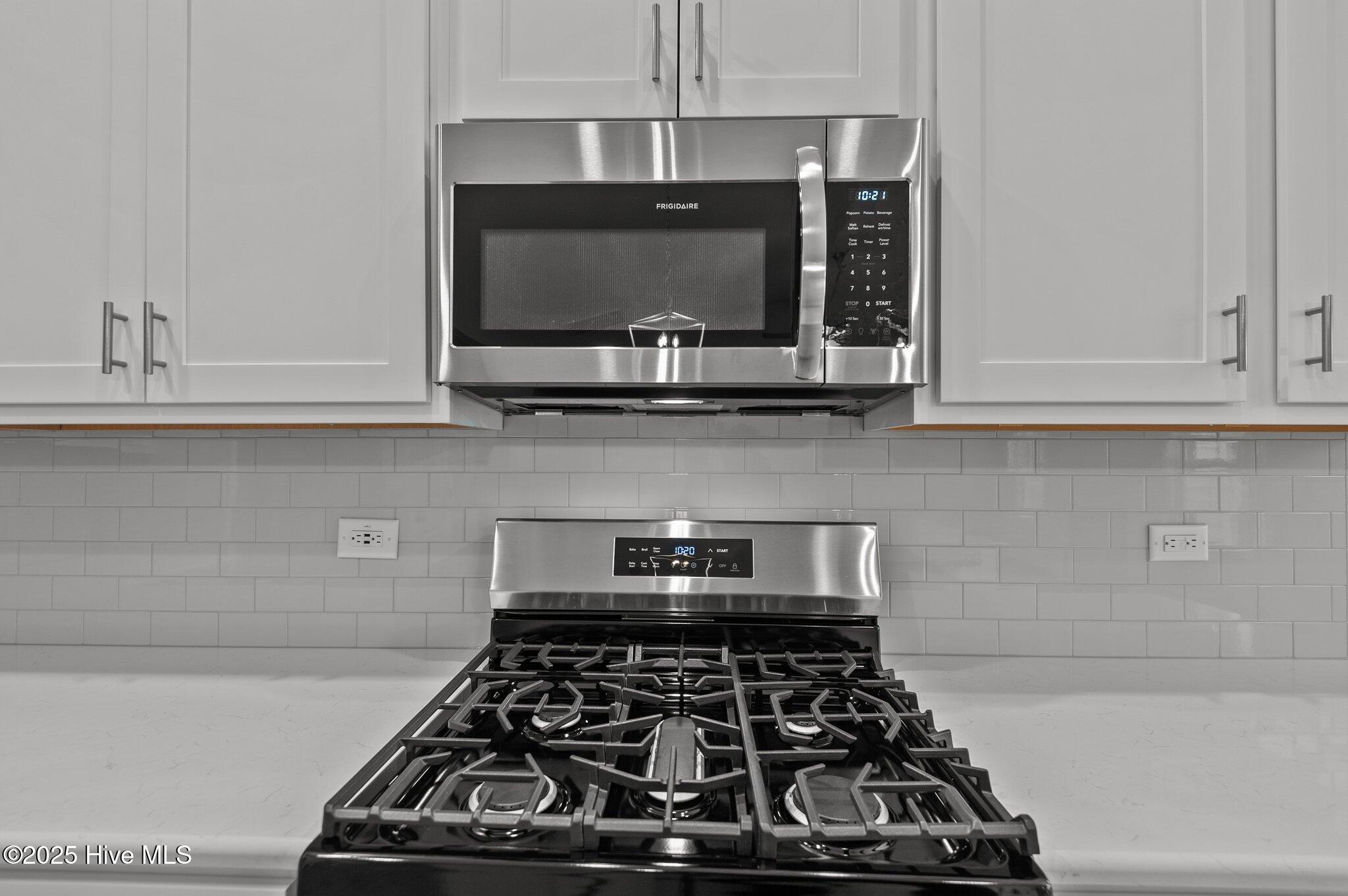 2885 Tucker Hill Drive Property Photo 15