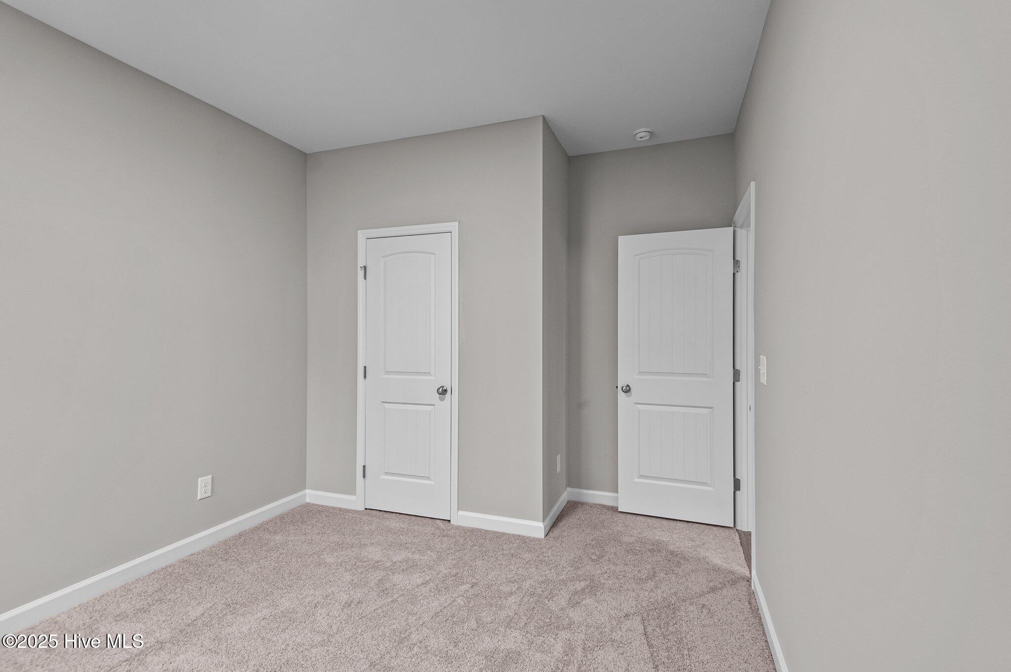2844 Tucker Hill Drive Property Photo 10