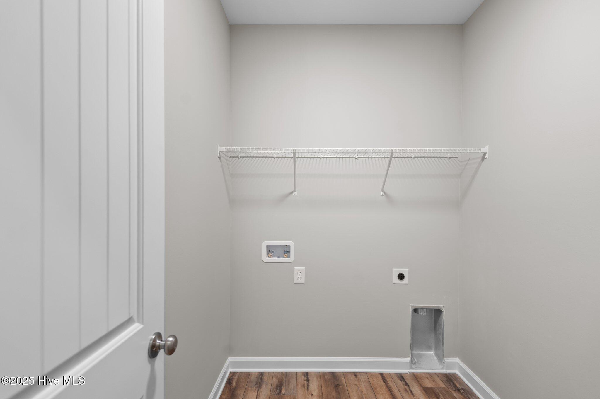 2844 Tucker Hill Drive Property Photo 21