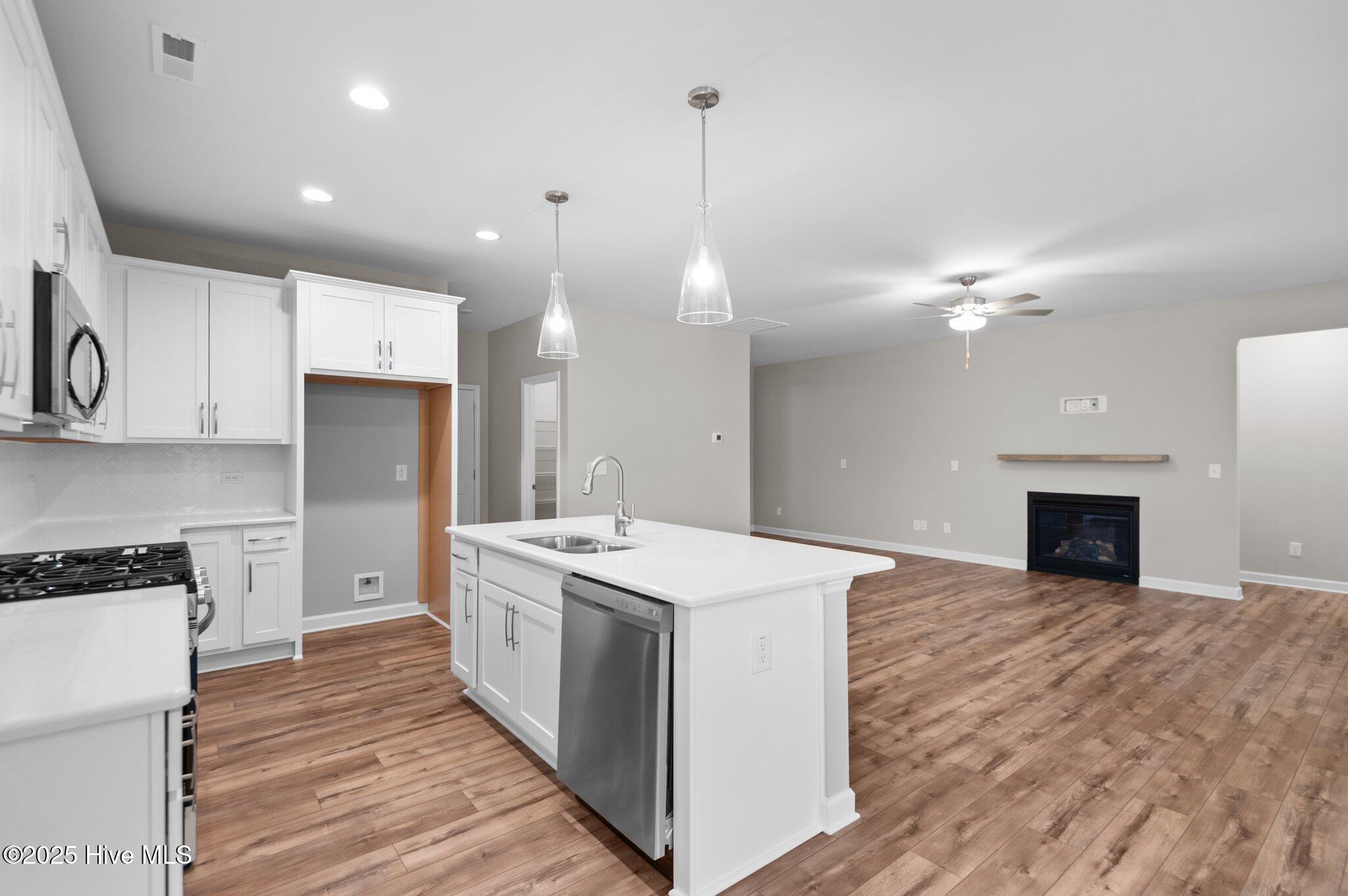 2844 Tucker Hill Drive Property Photo 30