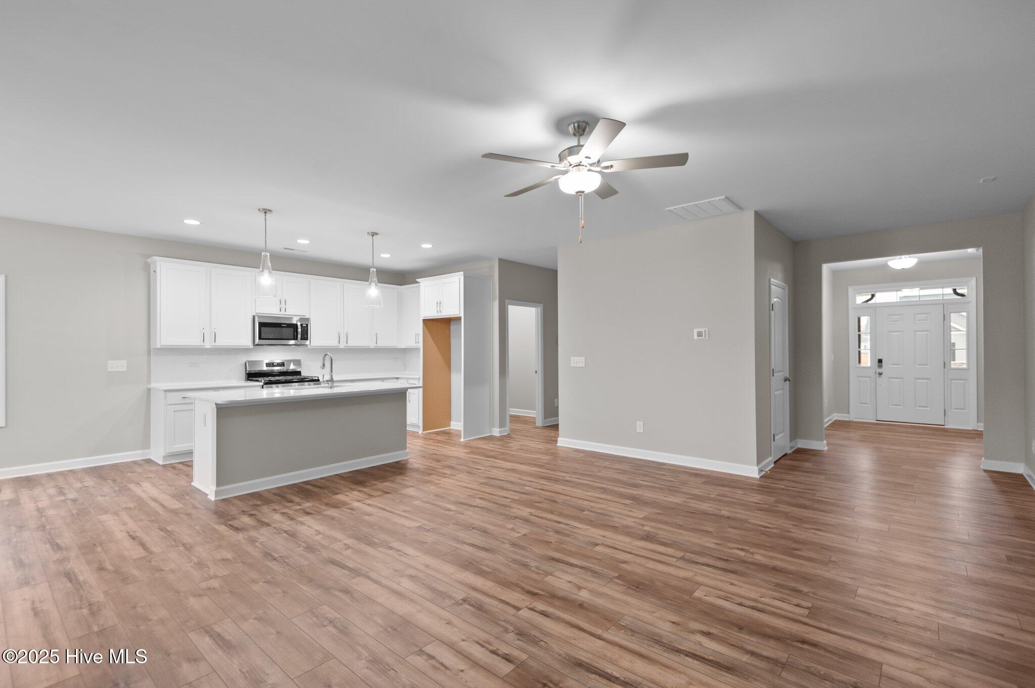 2844 Tucker Hill Drive Property Photo 31