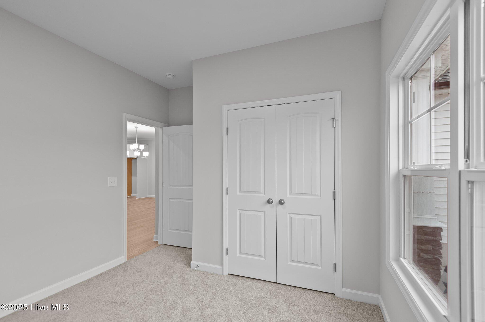 2833 Tucker Hill Drive Property Photo 4