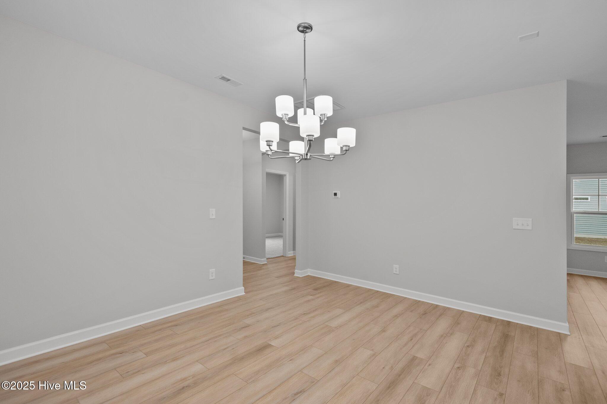 2833 Tucker Hill Drive Property Photo 12
