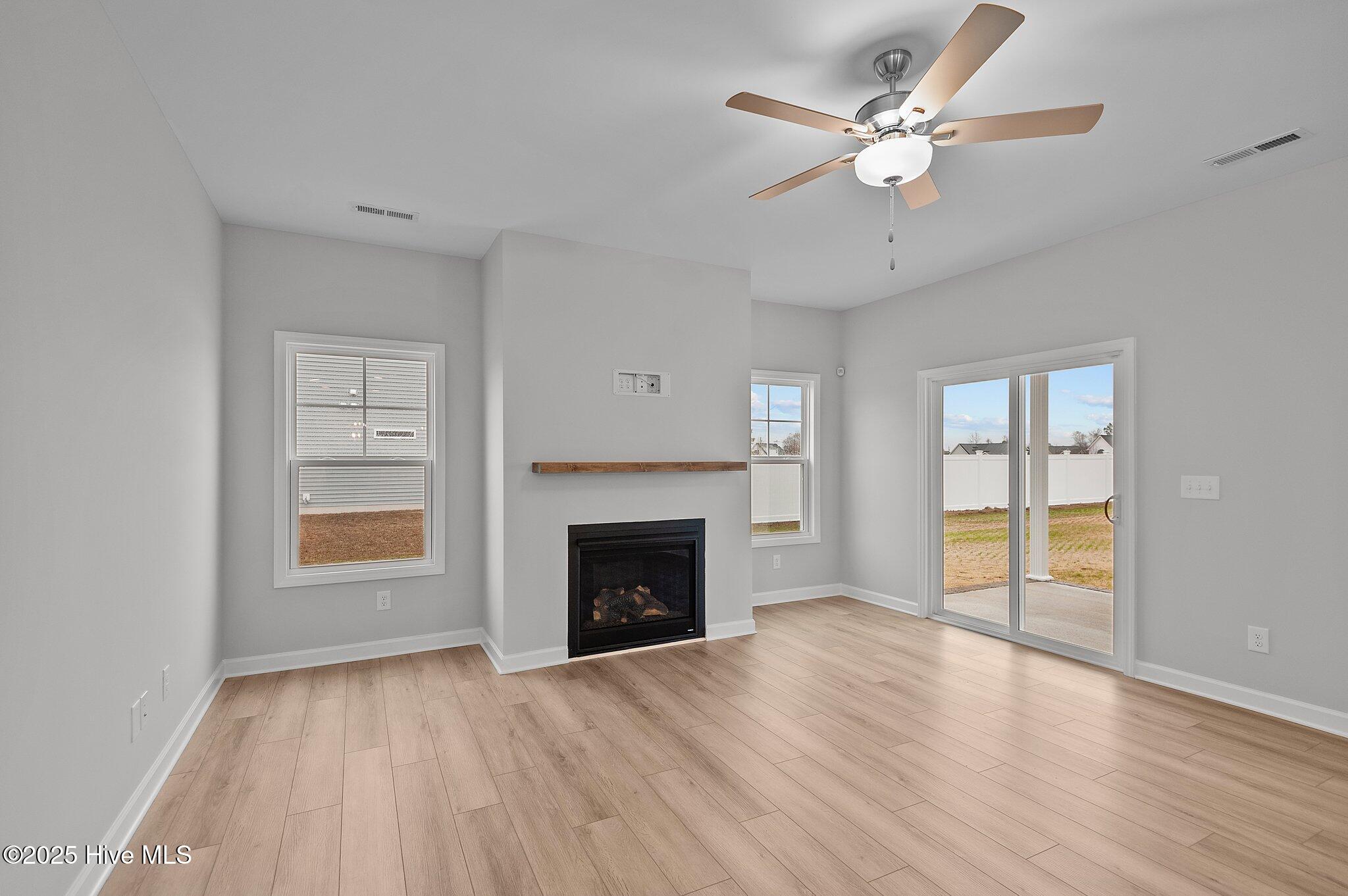 2833 Tucker Hill Drive Property Photo 17