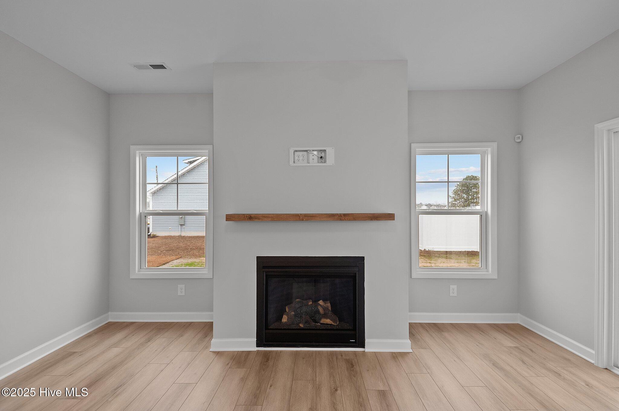 2833 Tucker Hill Drive Property Photo 19