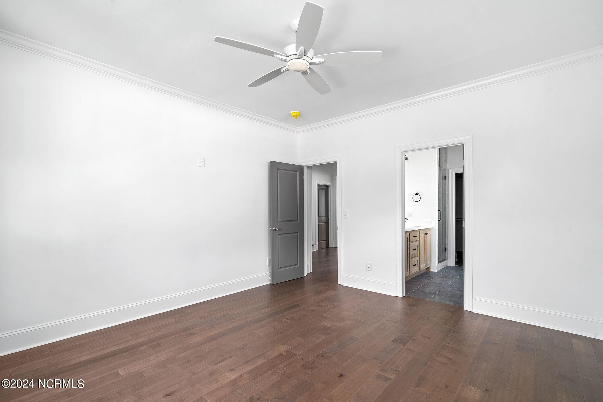 141 Sycamore Lakes Drive Property Photo 24