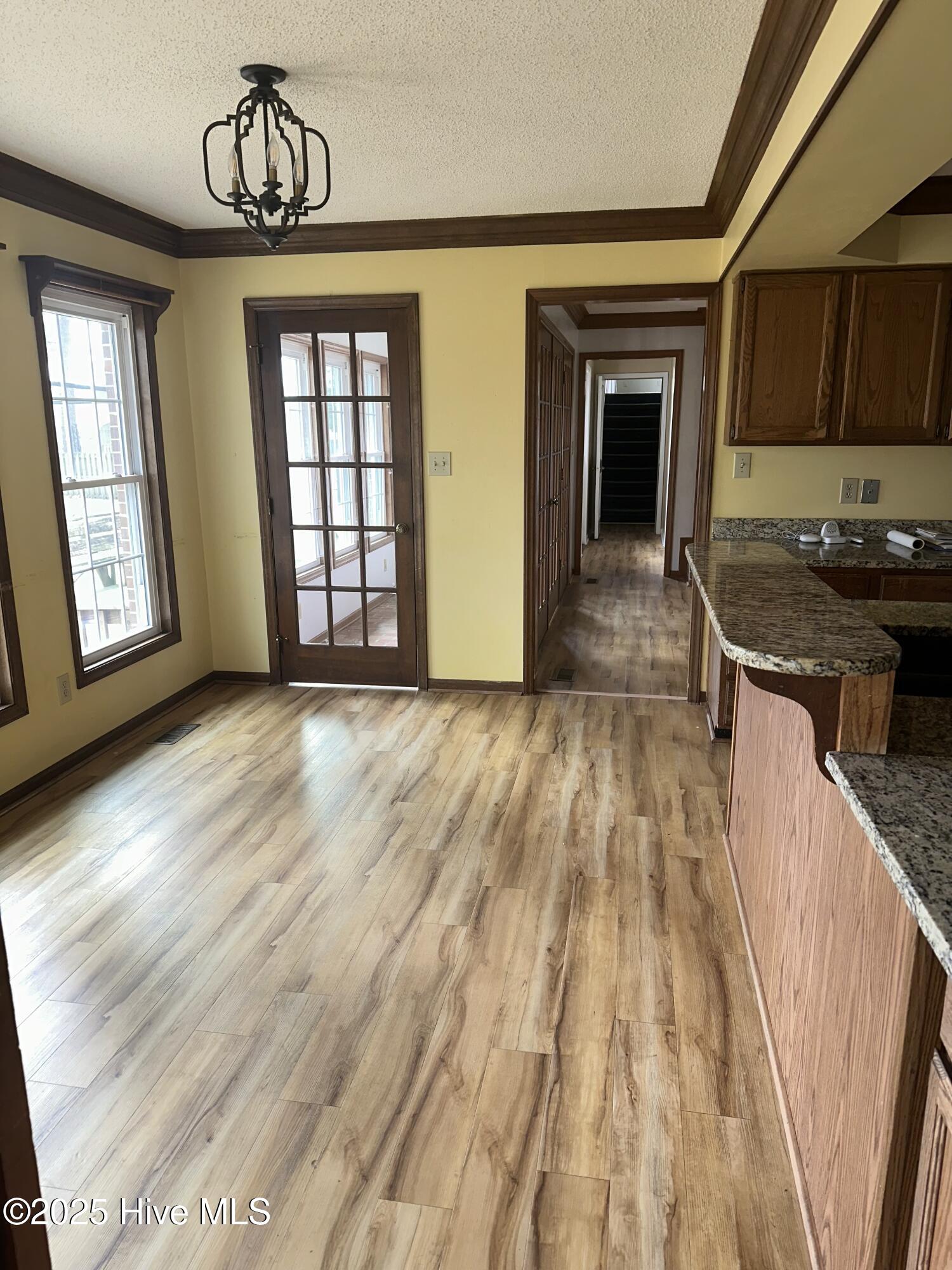 128 Kemberly Court Property Photo 11