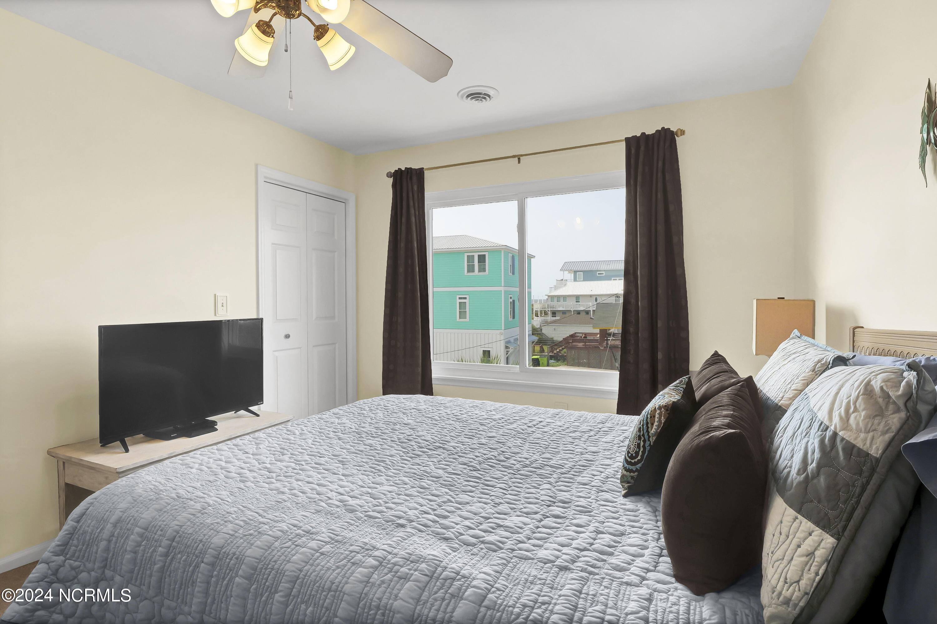 1202 Carolina Beach Avenue Property Photo 15