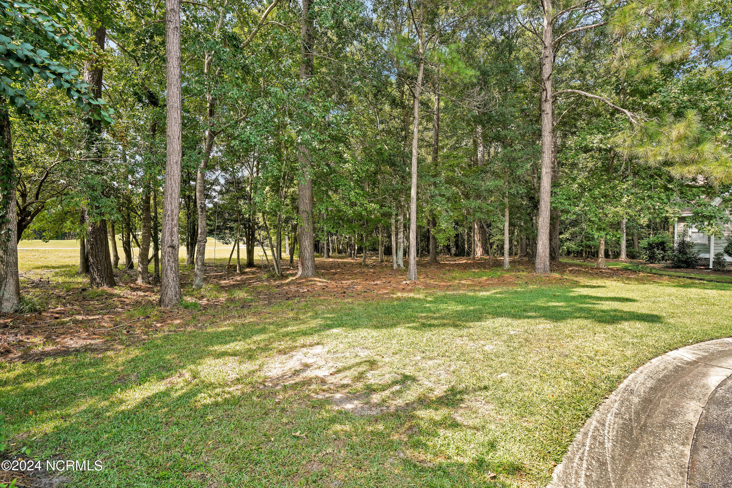 1631 Silverwood Court Property Photo 5