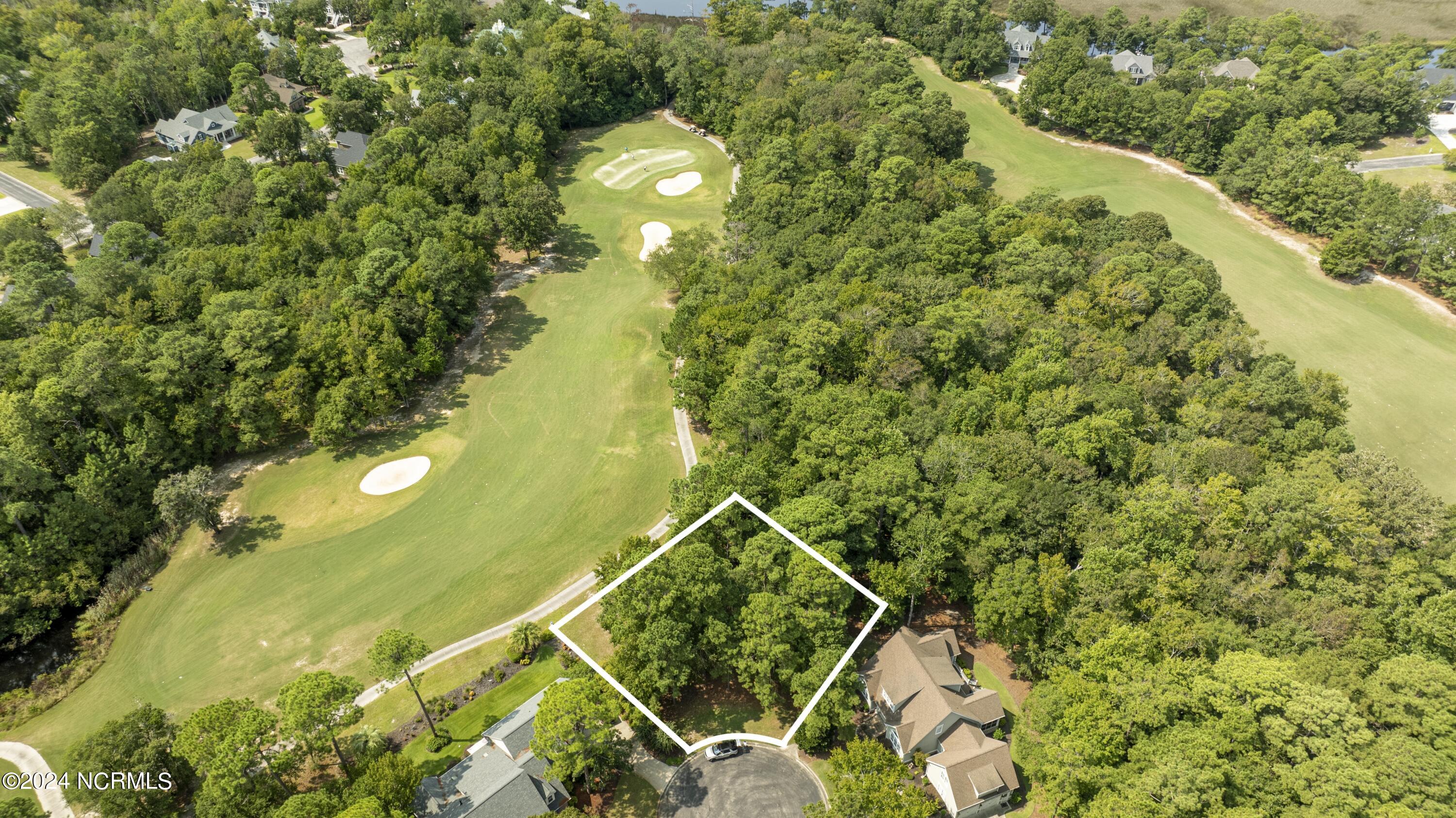 1631 Silverwood Court Property Photo 8