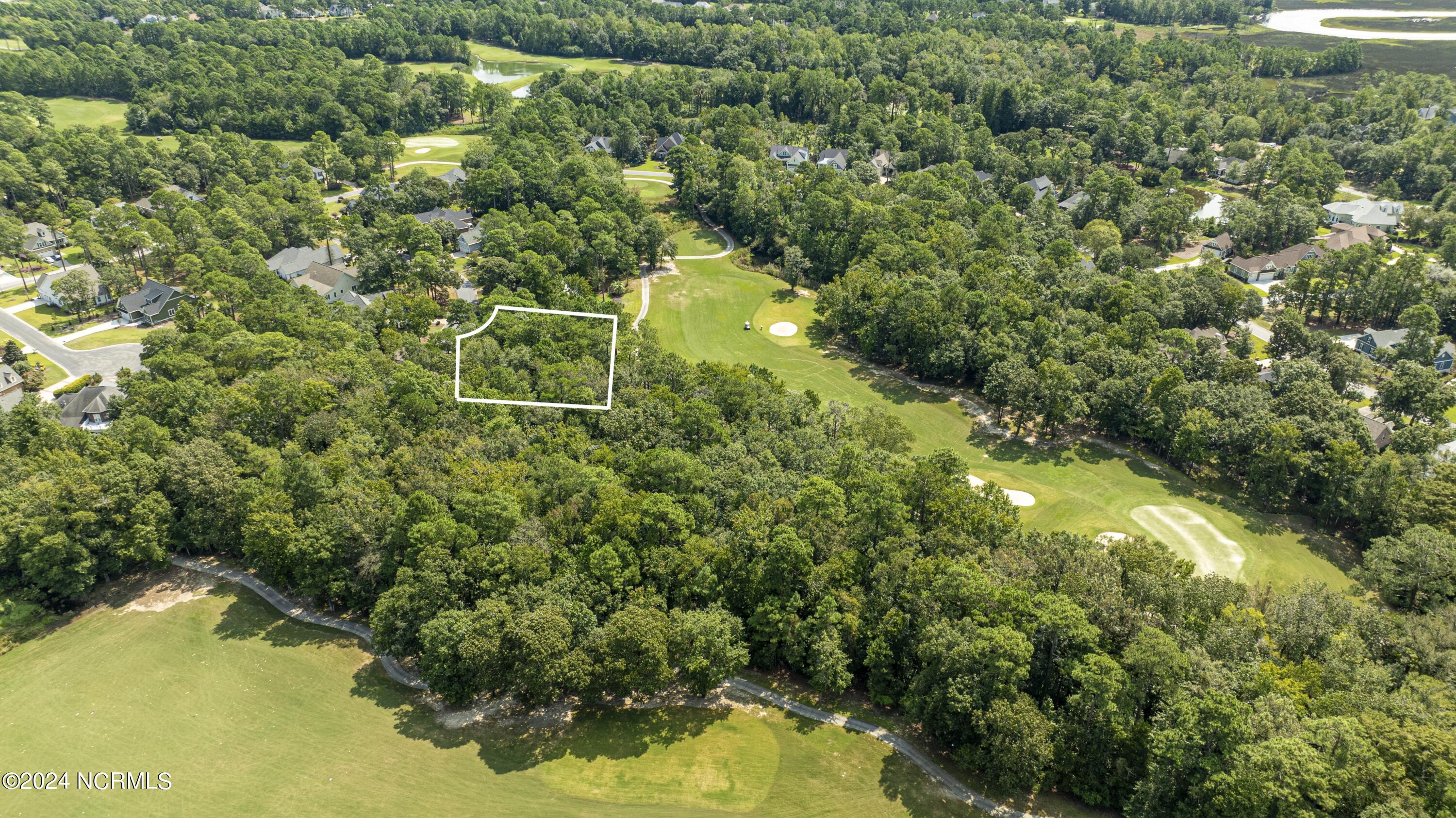 1631 Silverwood Court Property Photo 9