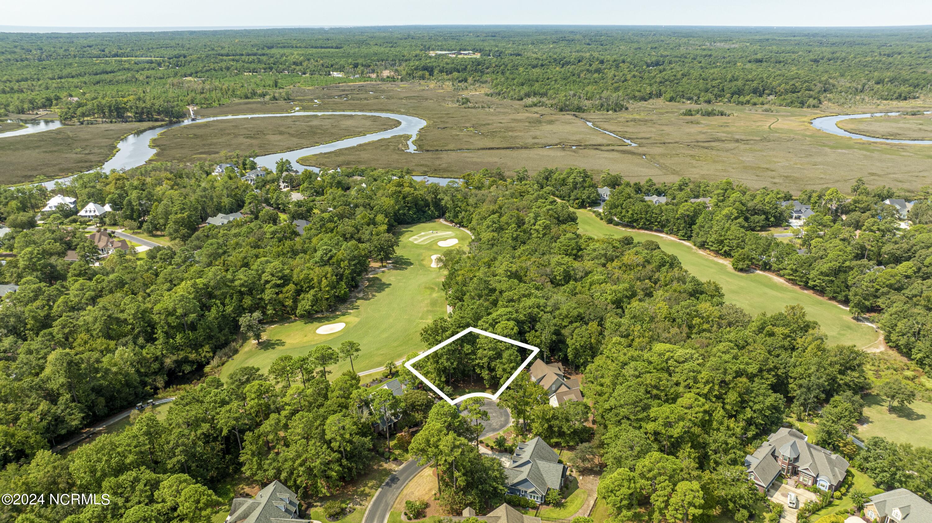 1631 Silverwood Court Property Photo 10